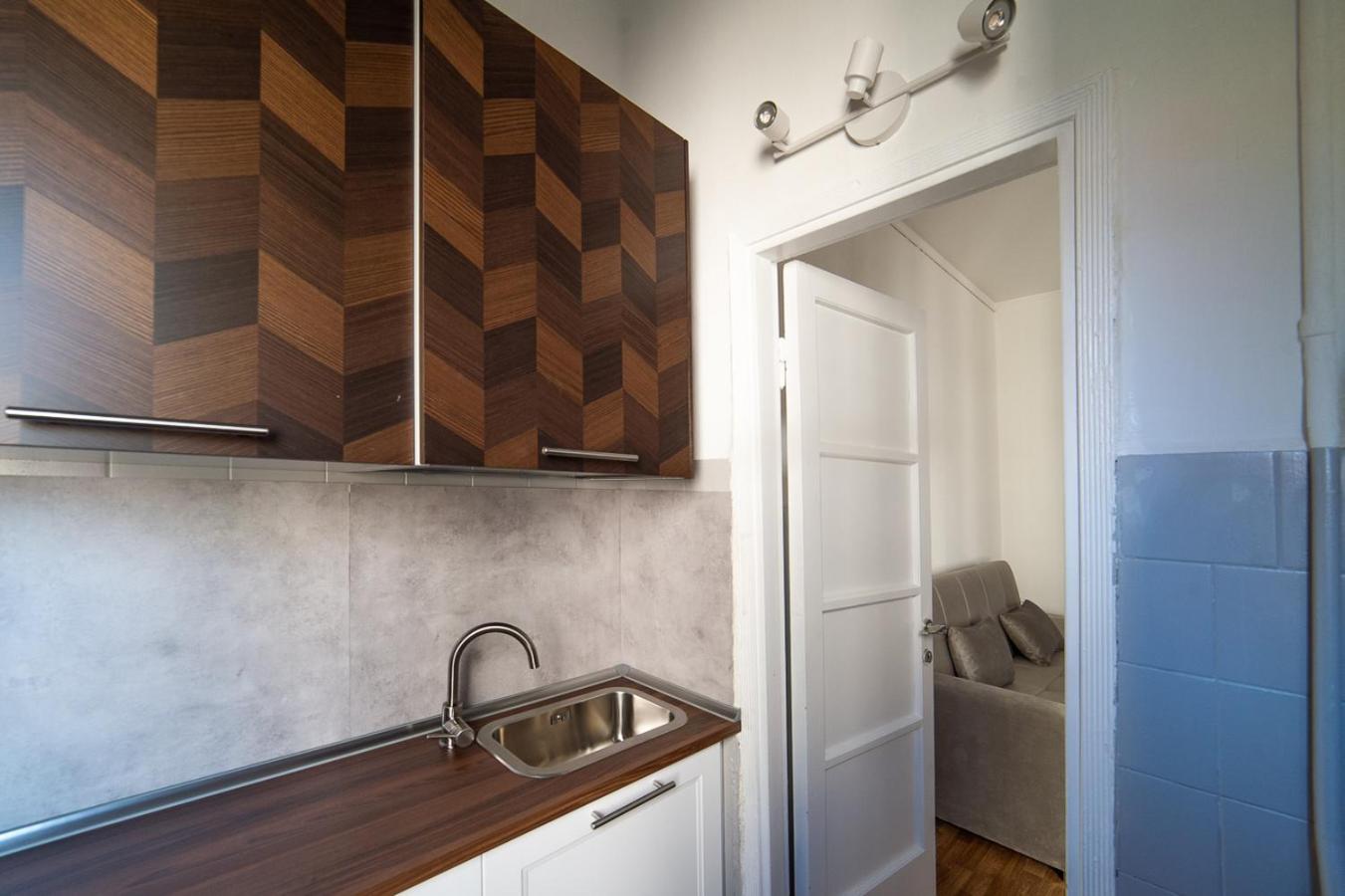 Hbhall Residenze Darsena