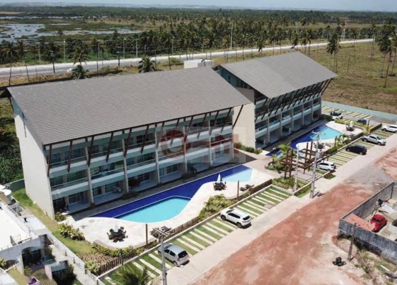 Flat Charm Térreo Piscinas