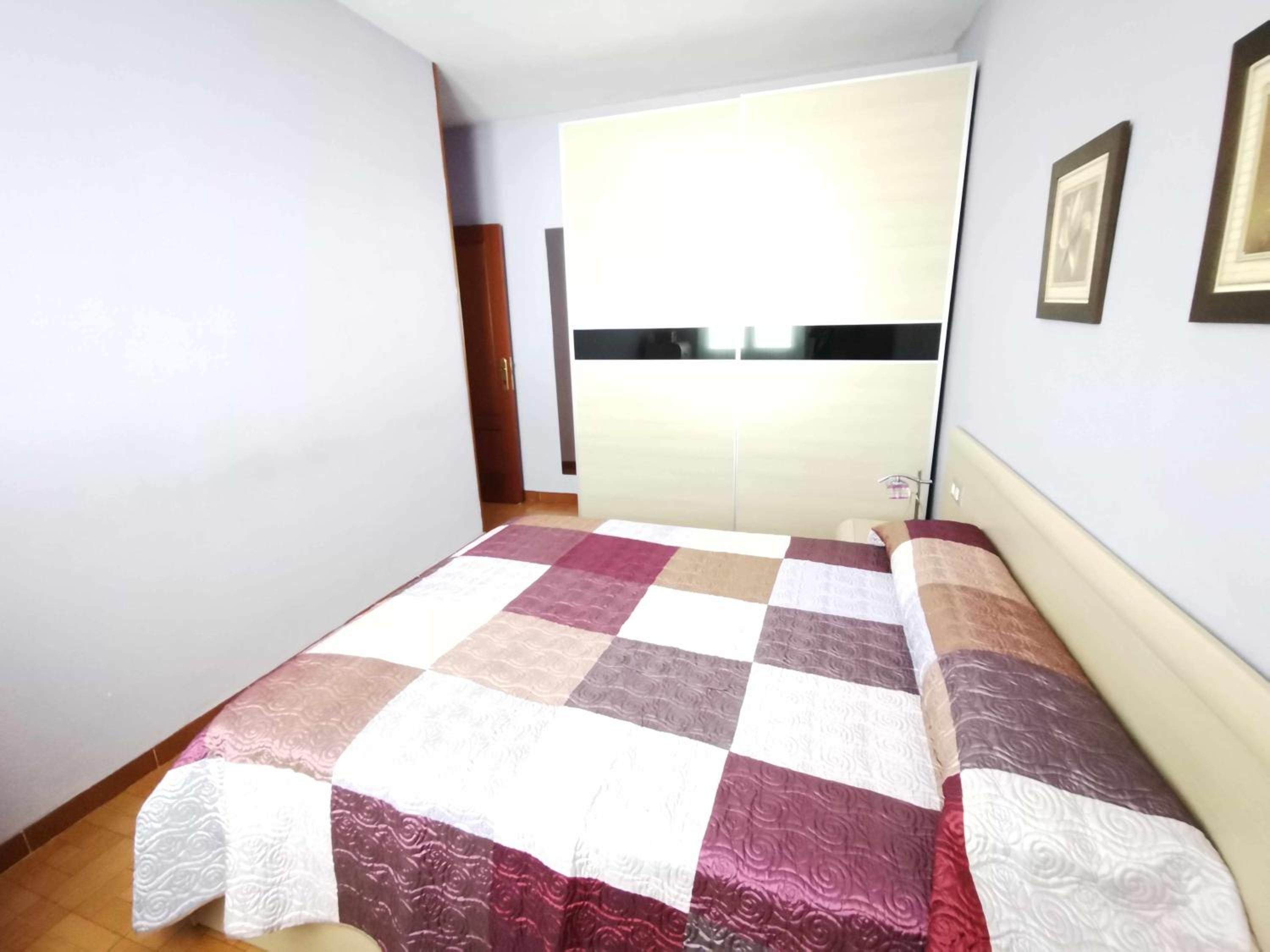 Villa de una planta con piscina ideal familias
