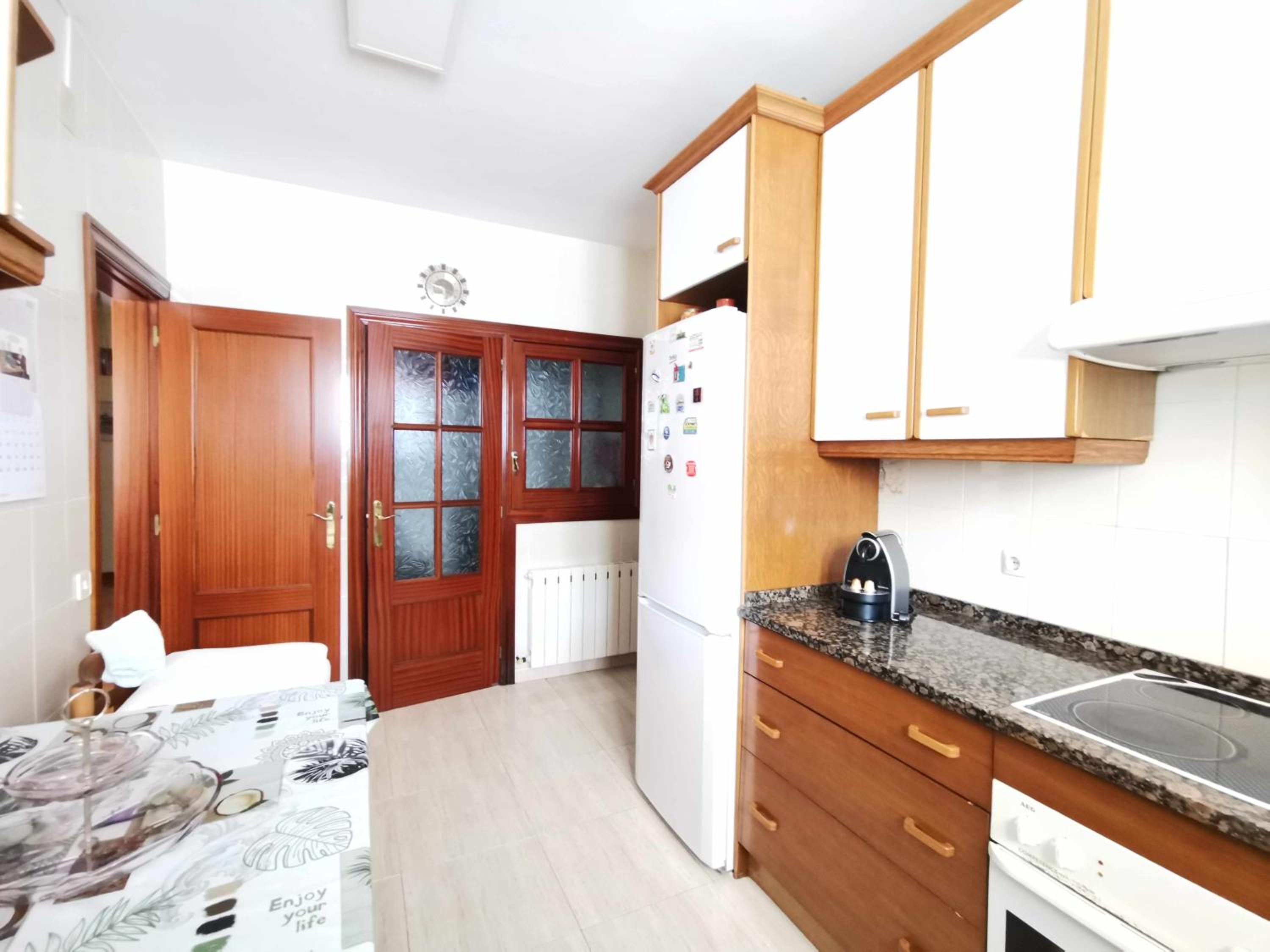 Villa de una planta con piscina ideal familias