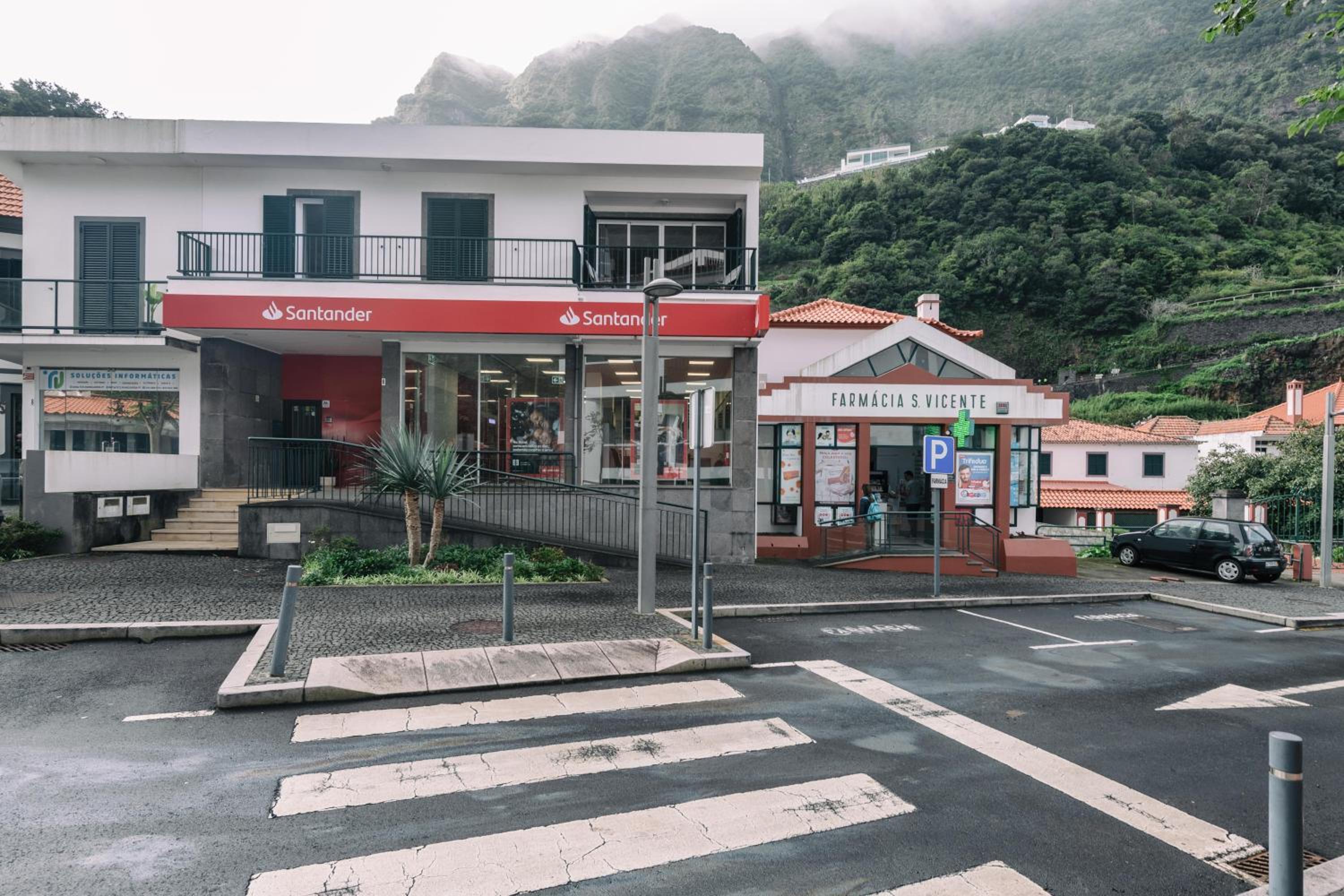 Pereira Place