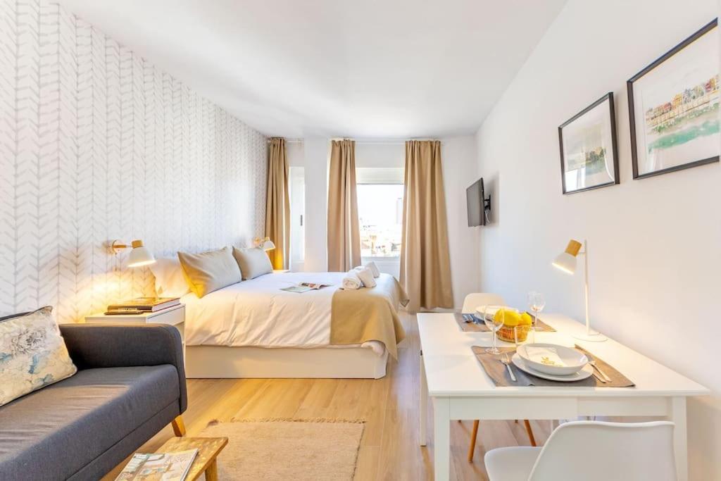 NEW Suite reformada con excelente ubicación