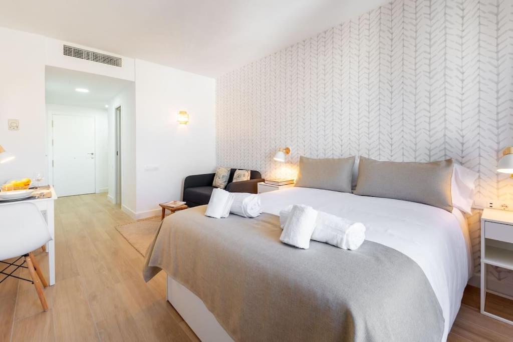 NEW Suite reformada con excelente ubicación