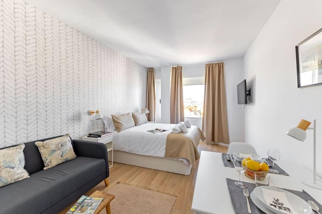 NEW Suite reformada con excelente ubicación