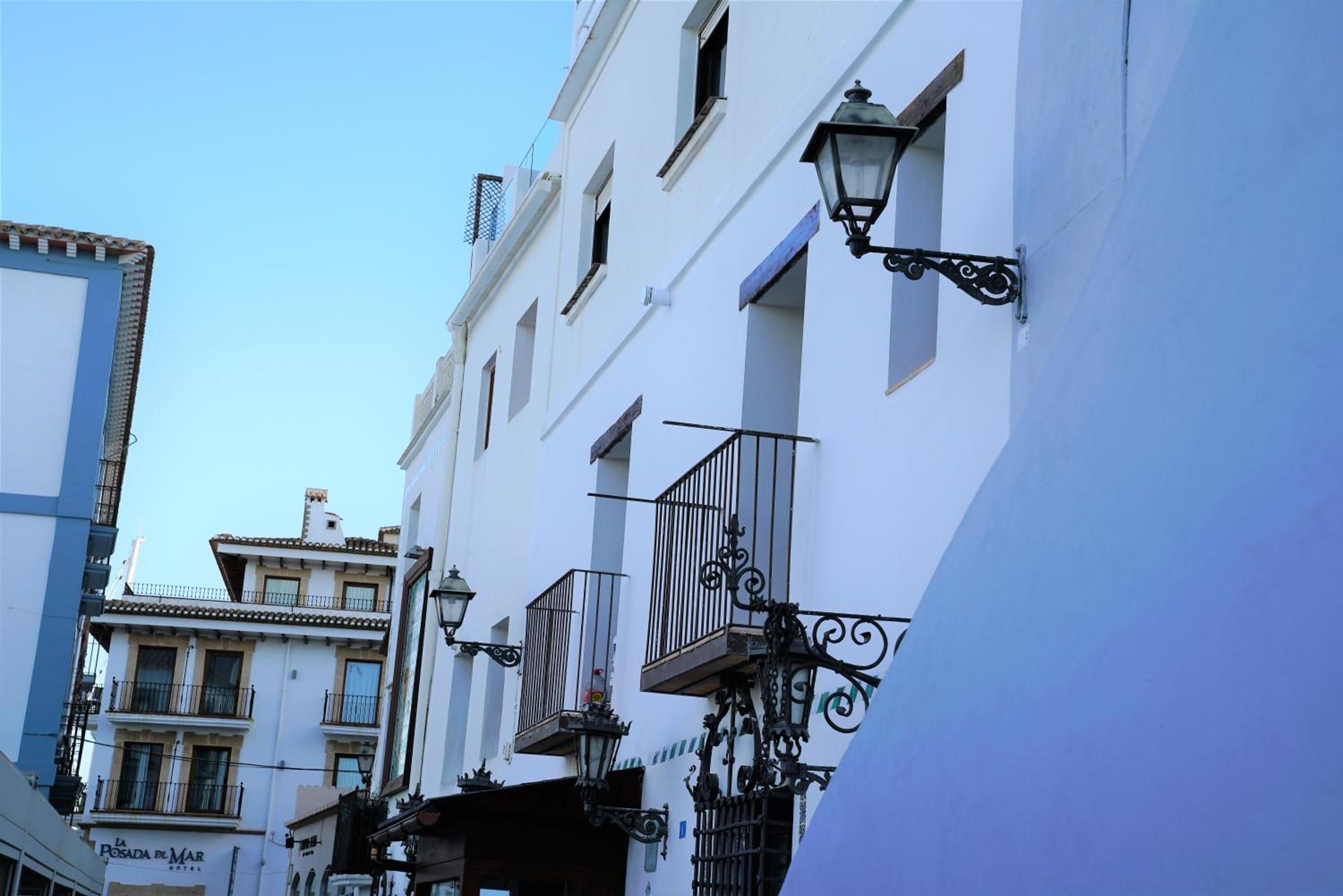 Hotel Elegante Apartamento frente al Puerto de Denia - Image 1