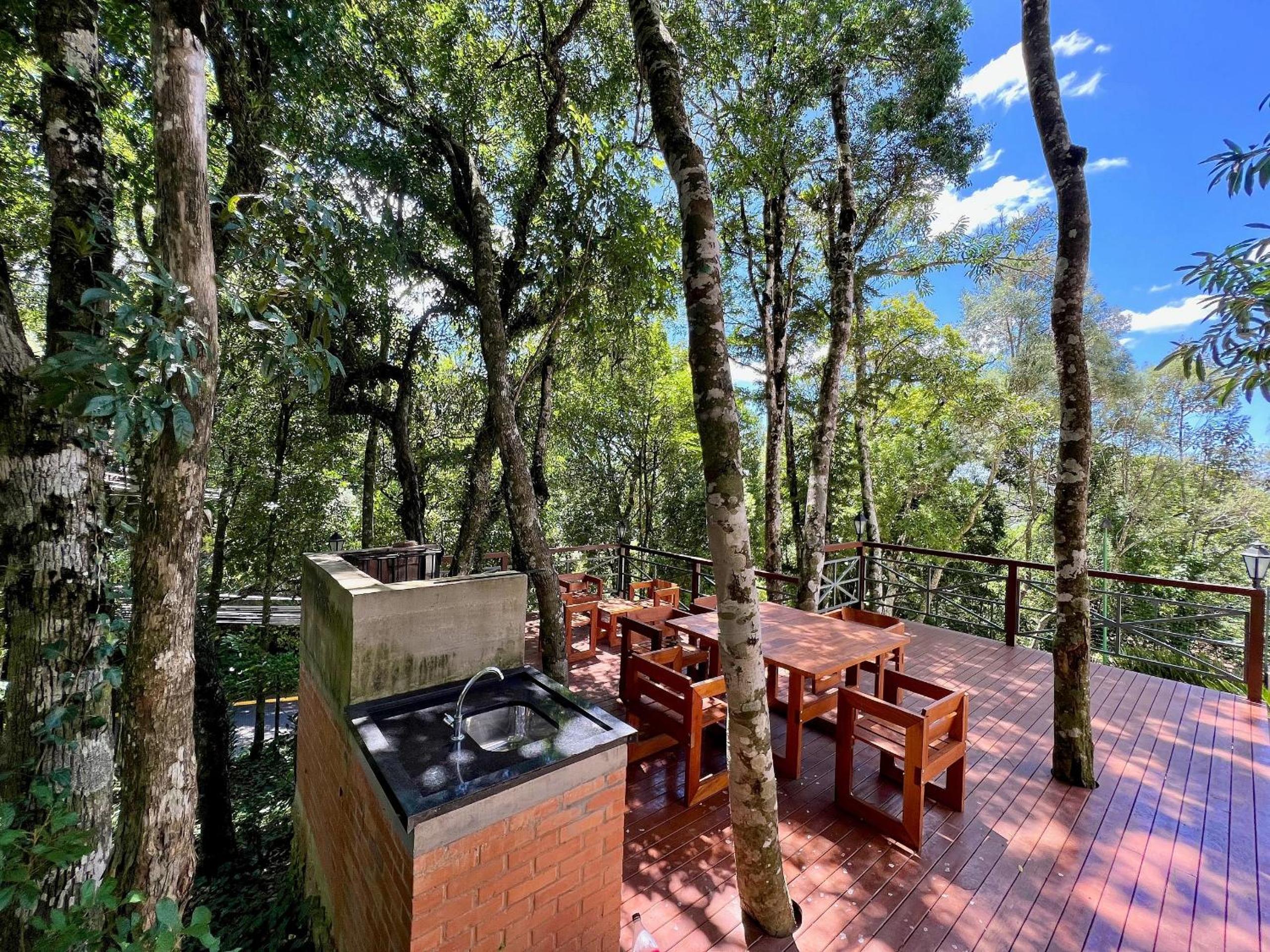 Altos de Gramado 3 dorm by Achei Gramado
