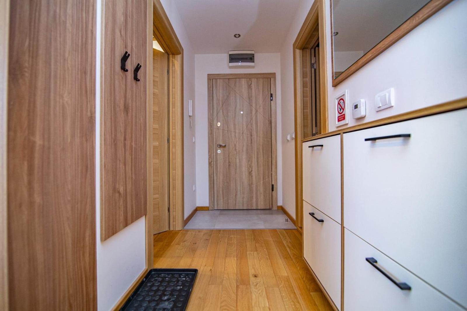 ZMILS APARTMENT