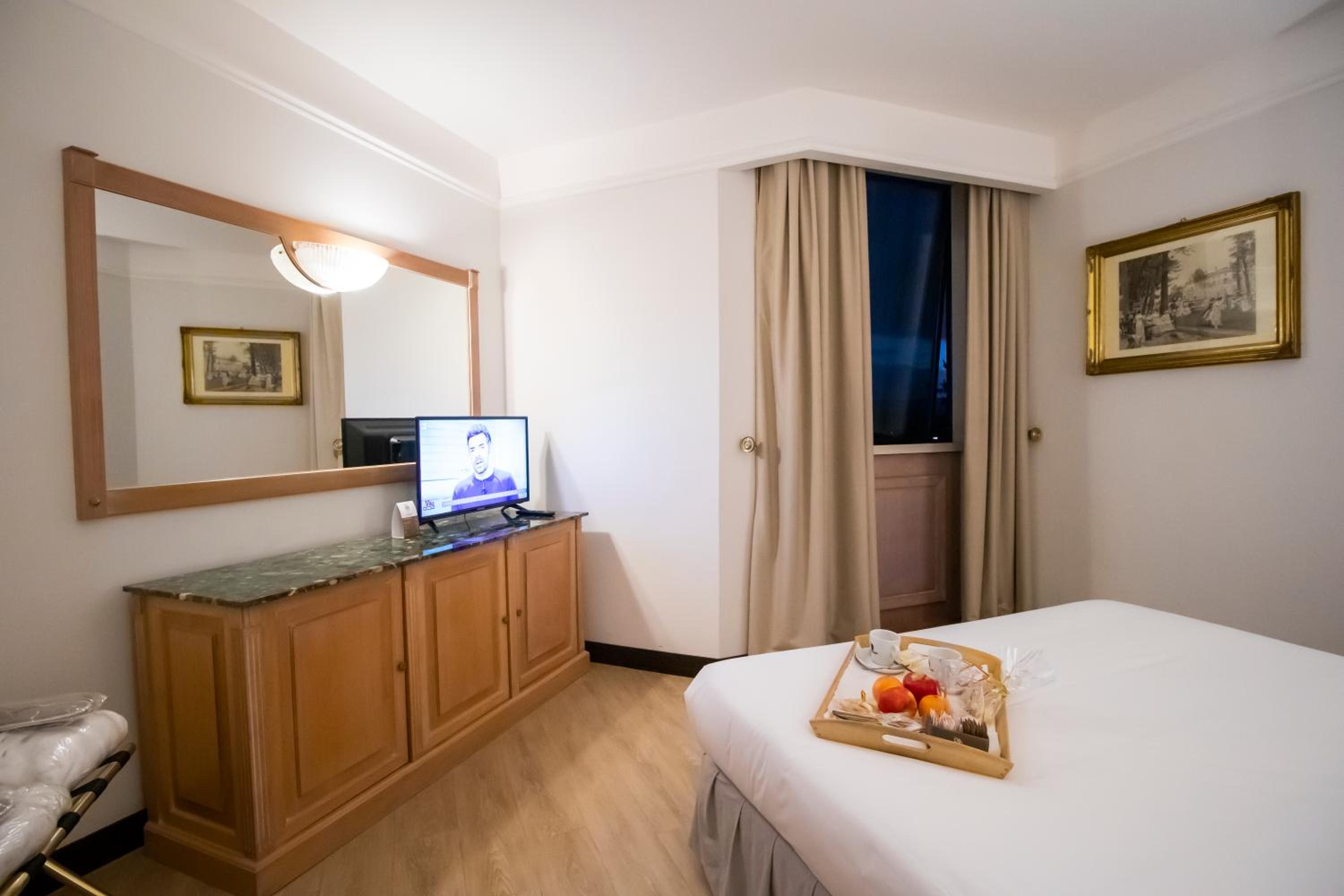 Vicenza Vacations - SHG Hotel De La Ville - Property Image 2
