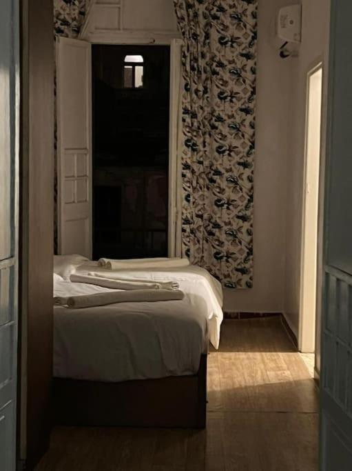 charming studio