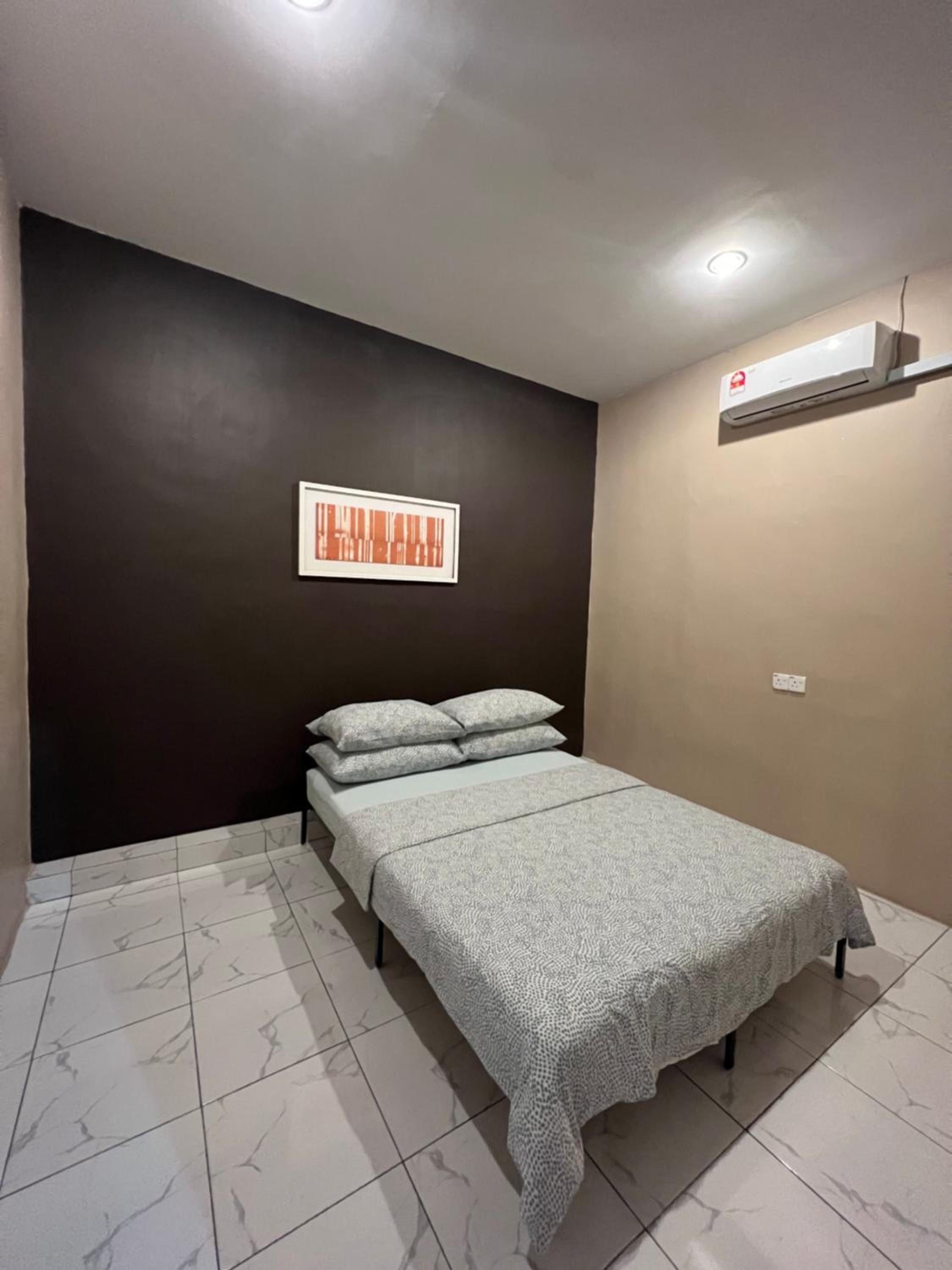 TheAtbas Homestay 17 in Seri Iskandar Perak 3 Bedroom photo 2