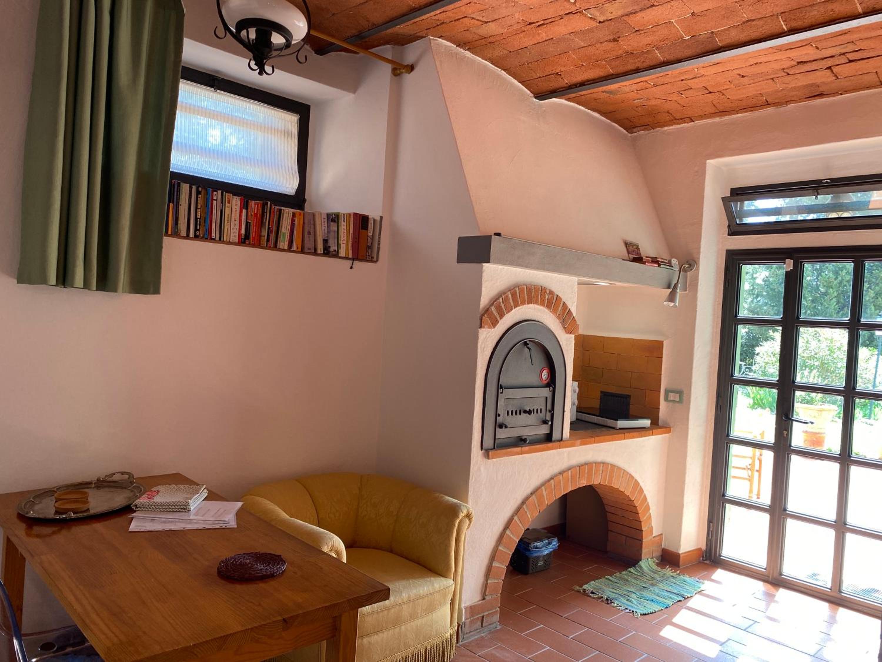 Photo 18