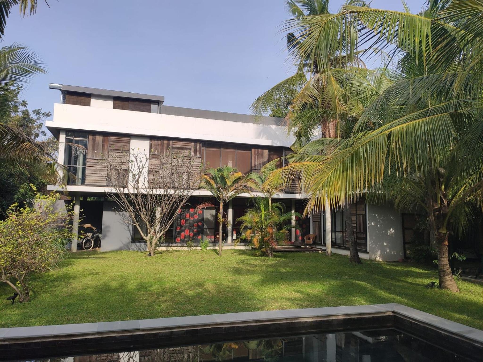 RedBox House - Private Luxury Modern Style 5 Bedrooms Villa view 3