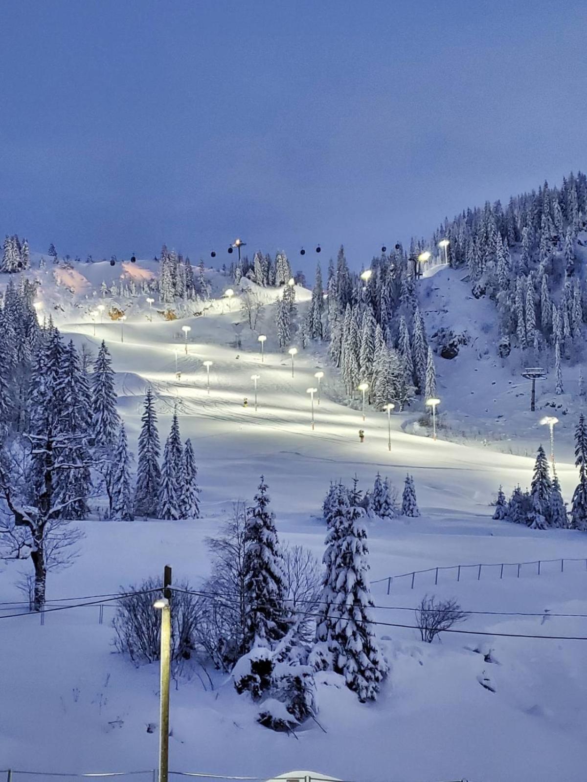 Iskra L5A11 apartman - Jahorina