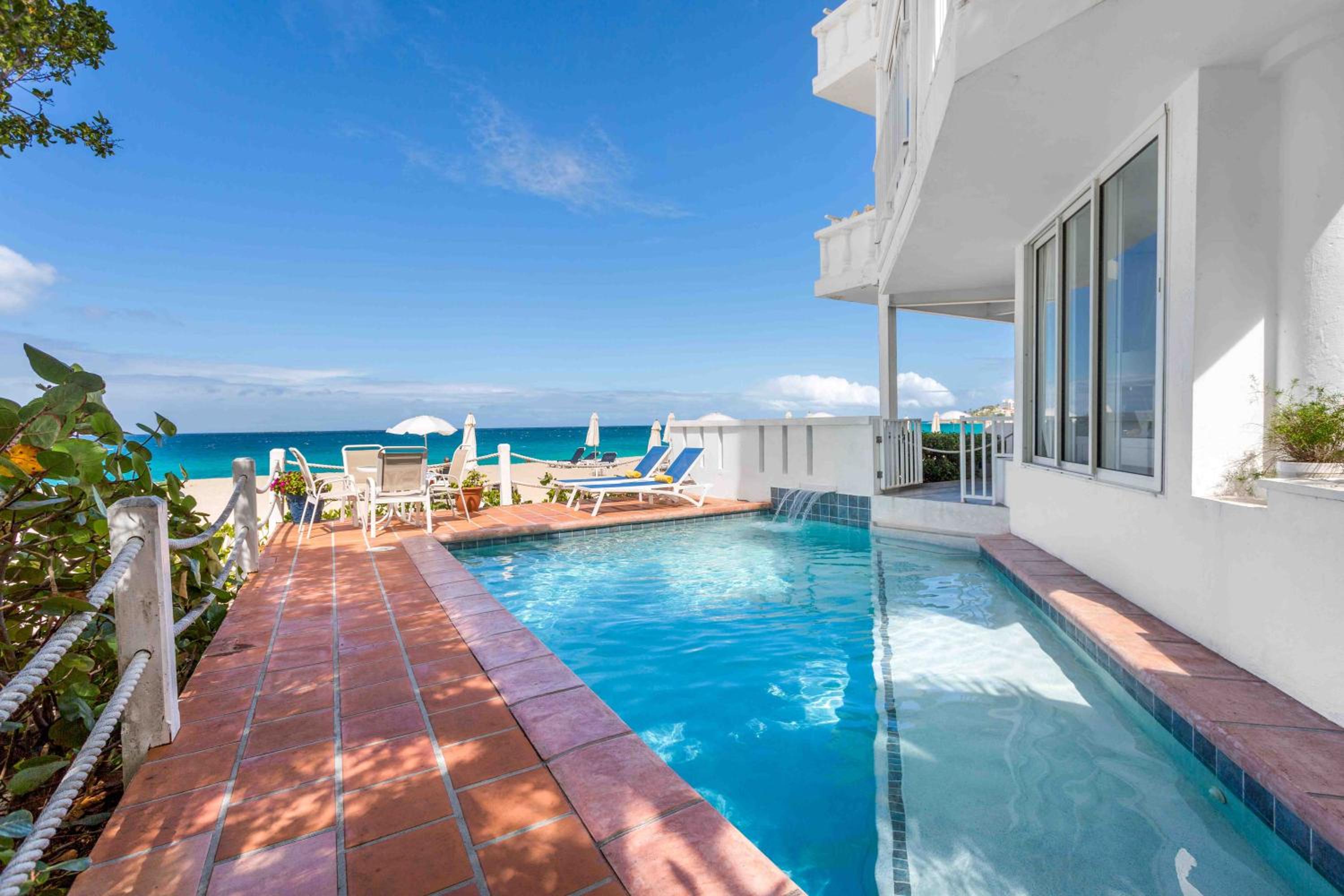 Turtle's Nest Beach Resort - Image 2