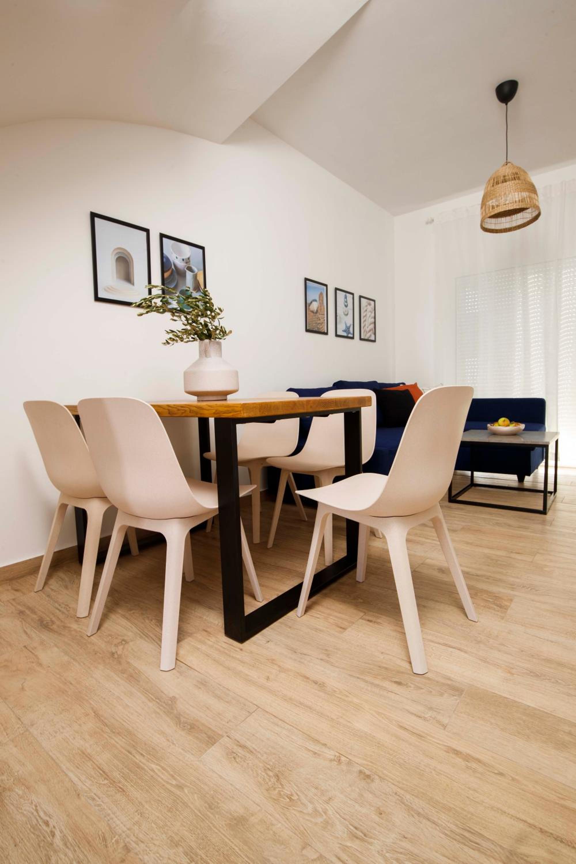 Bura house