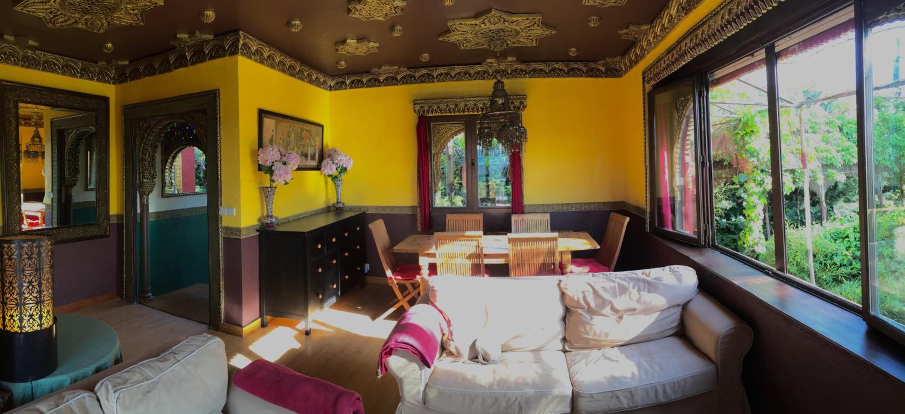 Casa Jardín Oriental