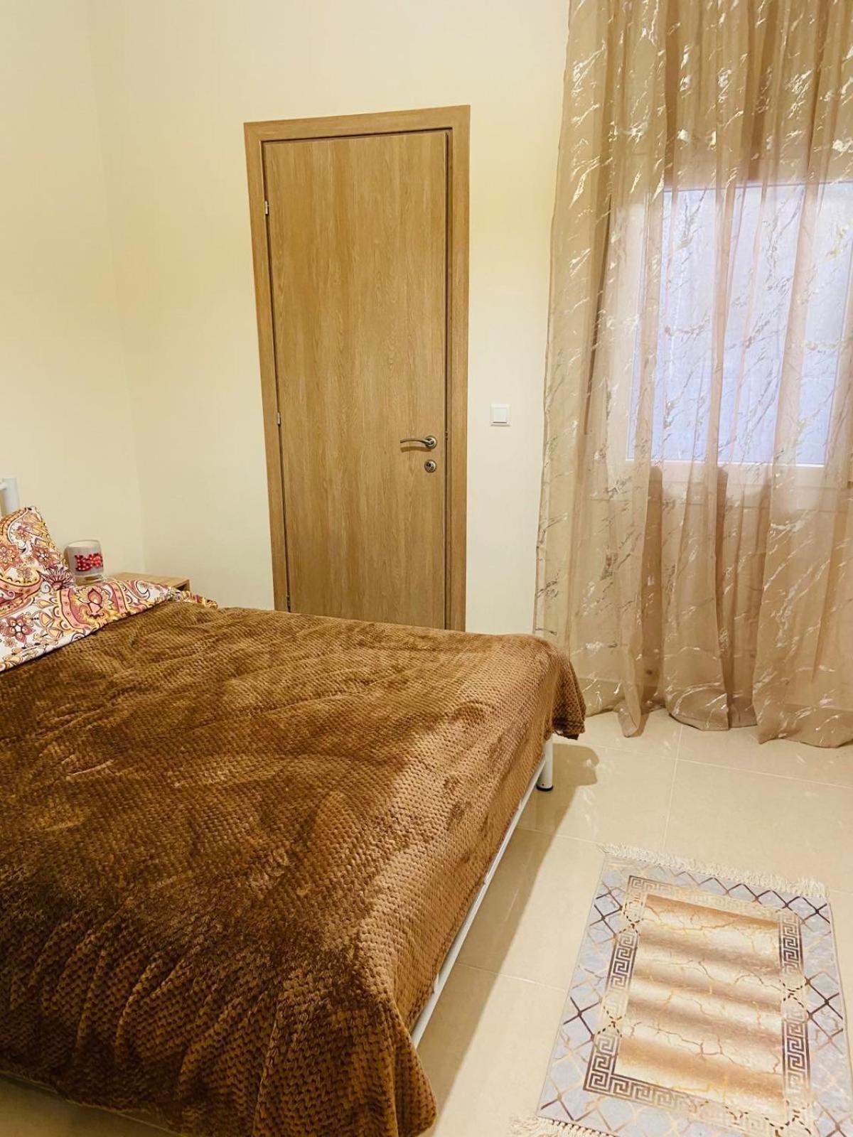 Ifos Apartments
