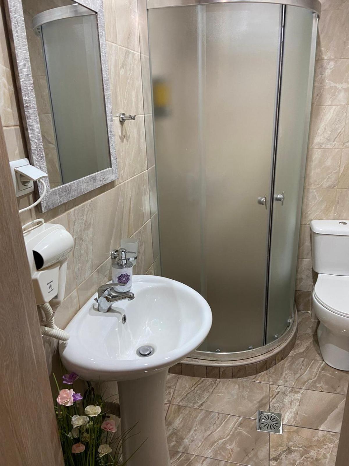 Ifos Apartments