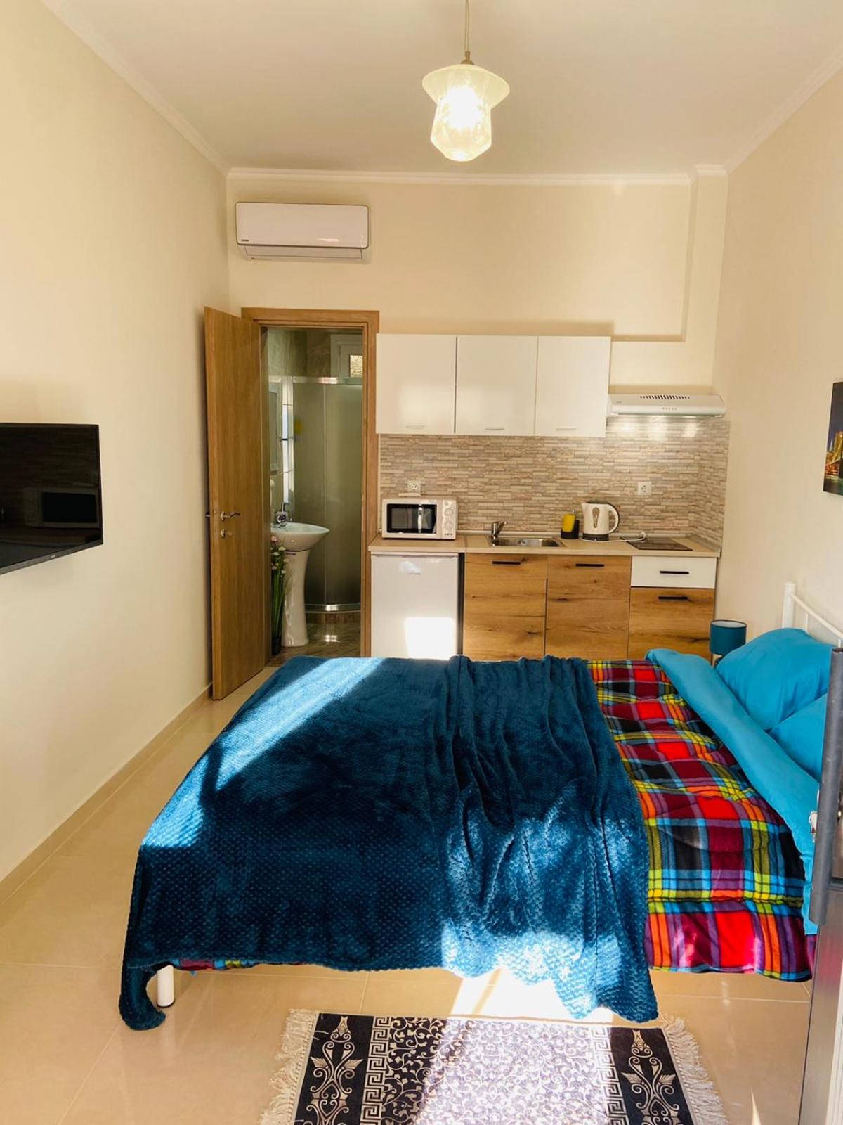 Ifos Apartments