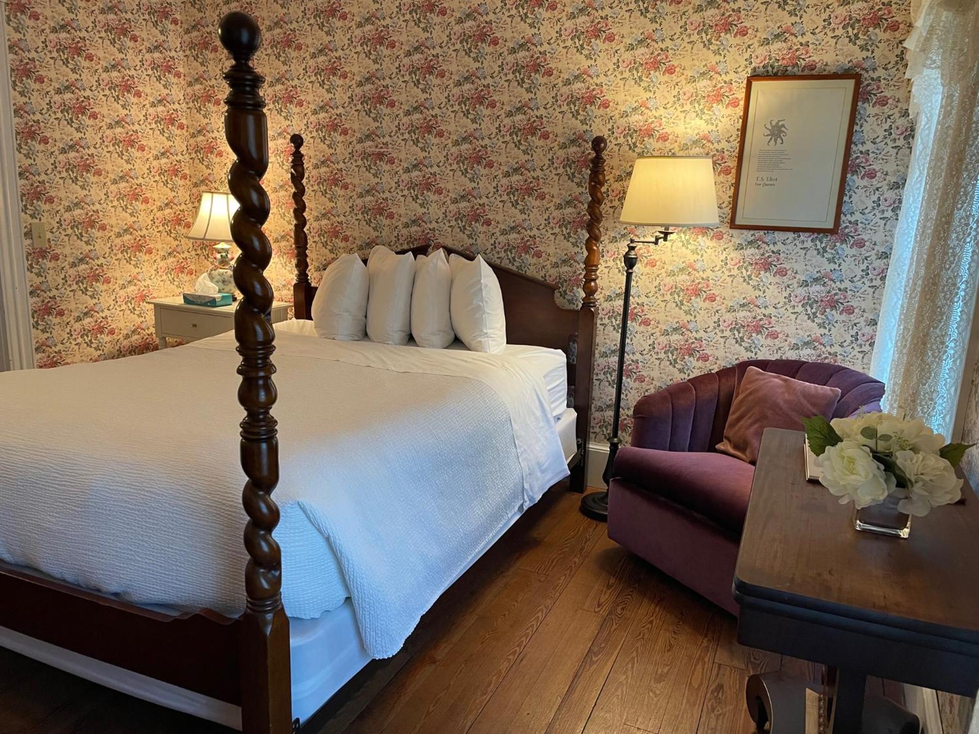 Central House Inn