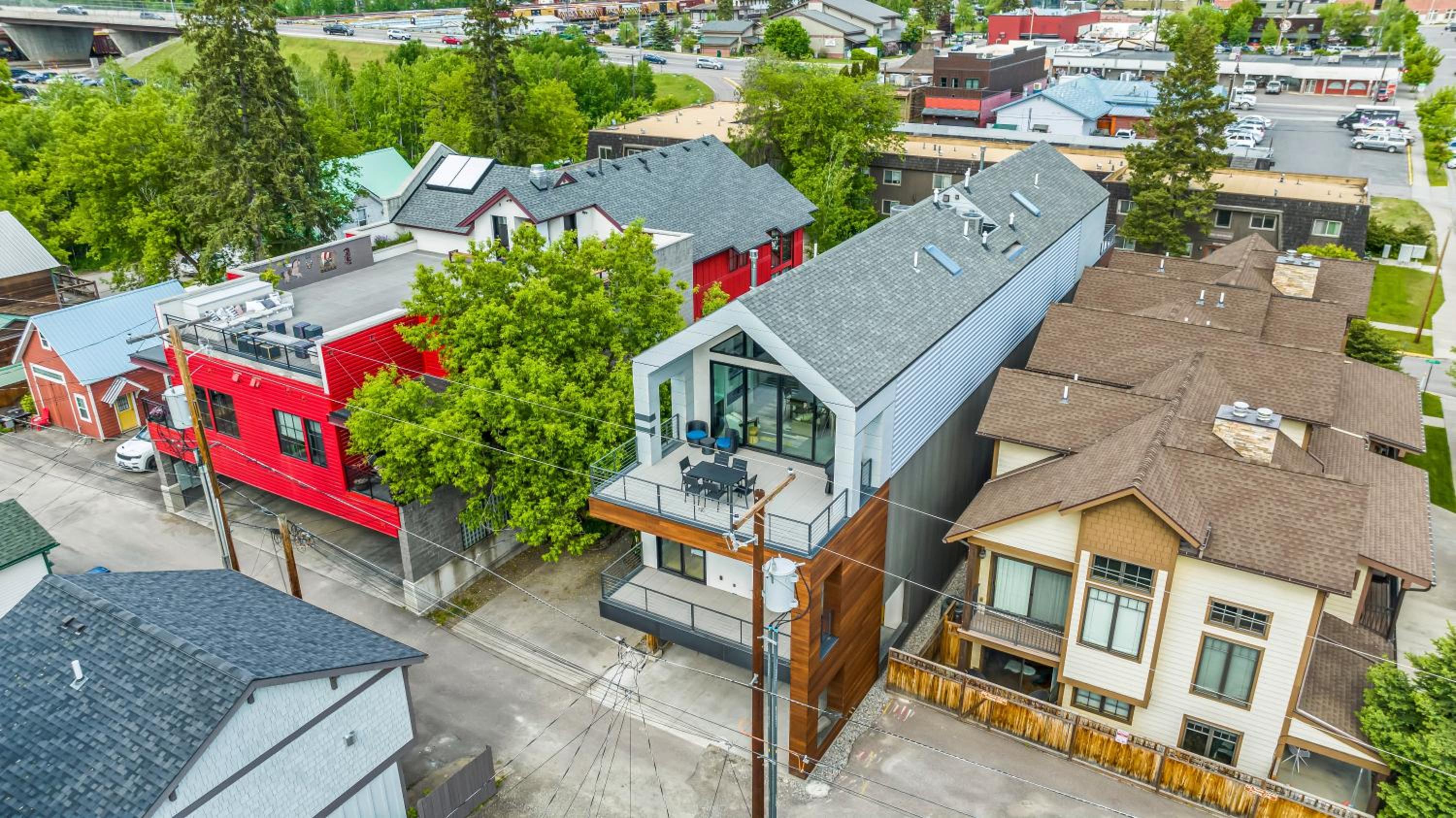 Laneway Haus view 5