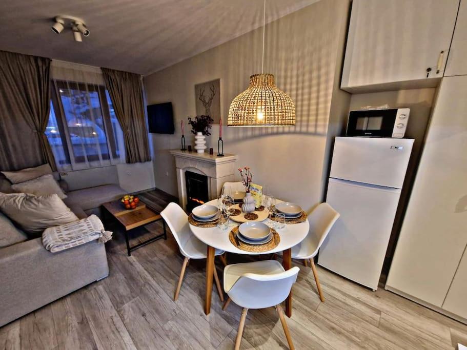 1 bedroom luxury apartment Milena -free parking