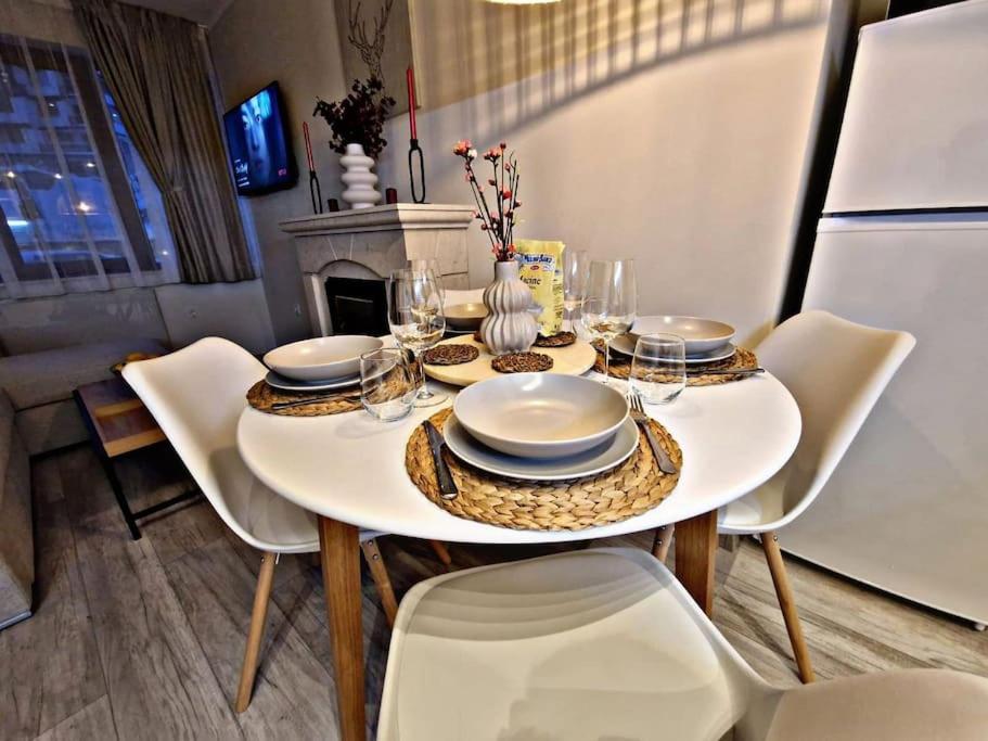 1 bedroom luxury apartment Milena -free parking