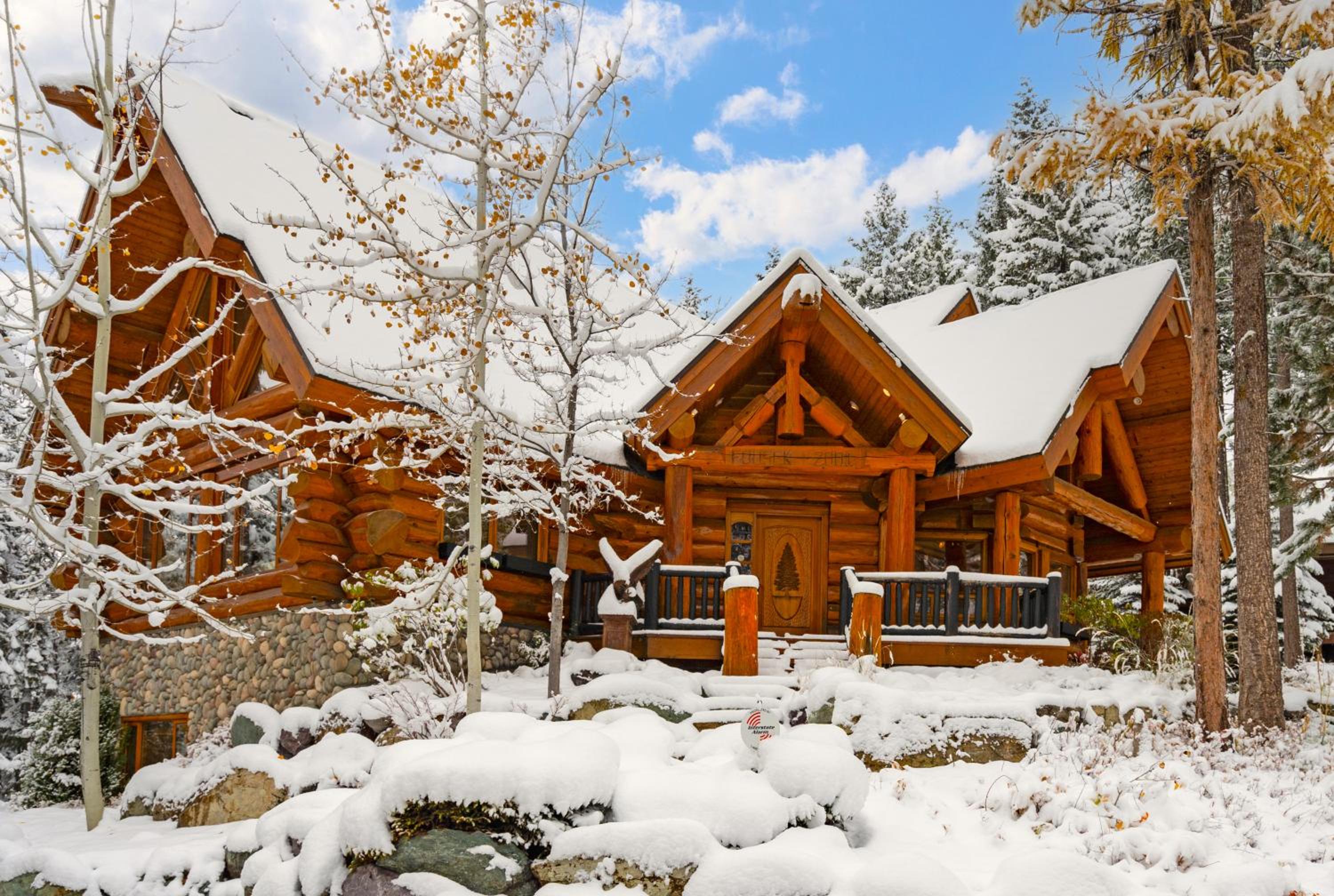 The Grand Alpine Lodge view 5