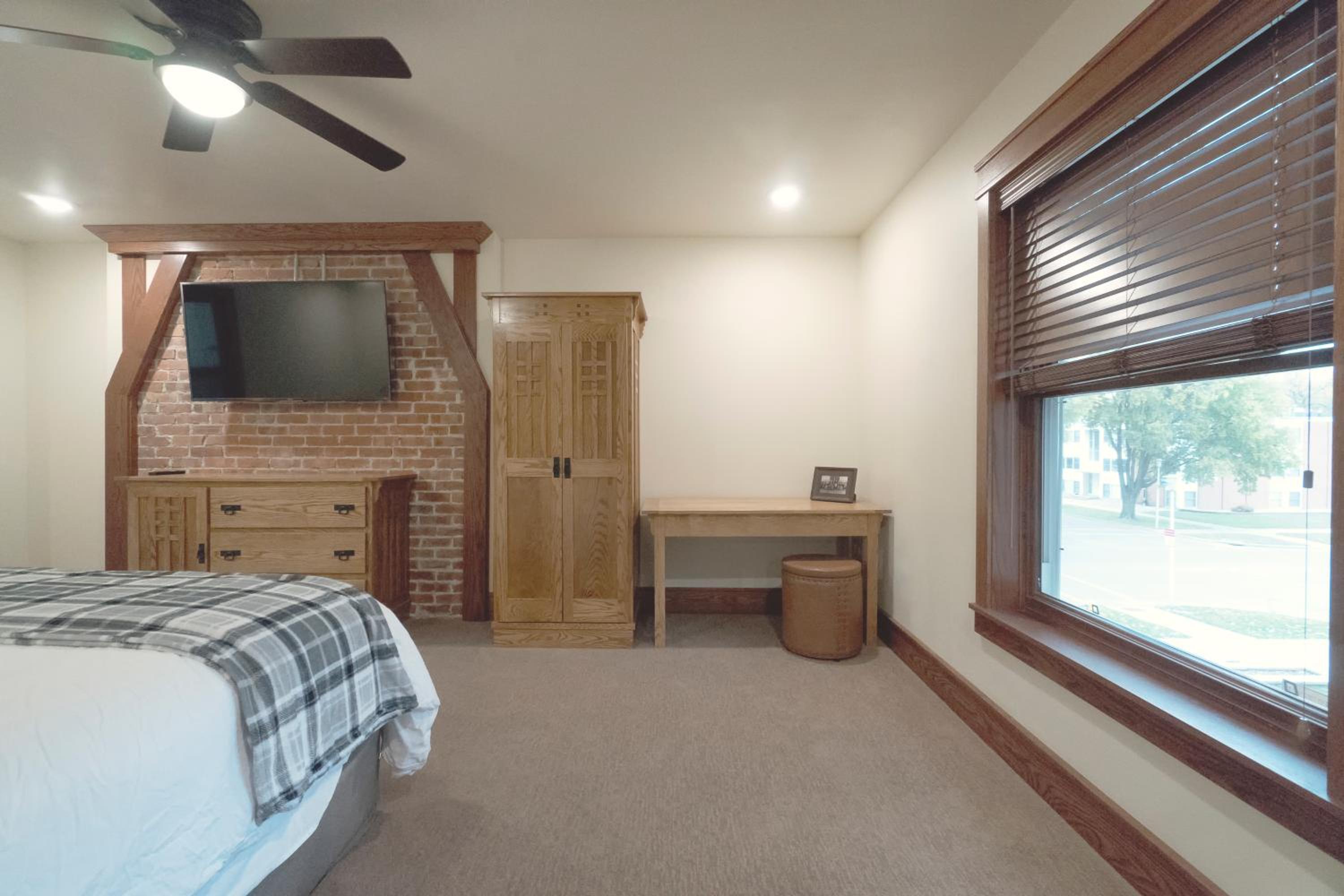 Main Street Inn view 5