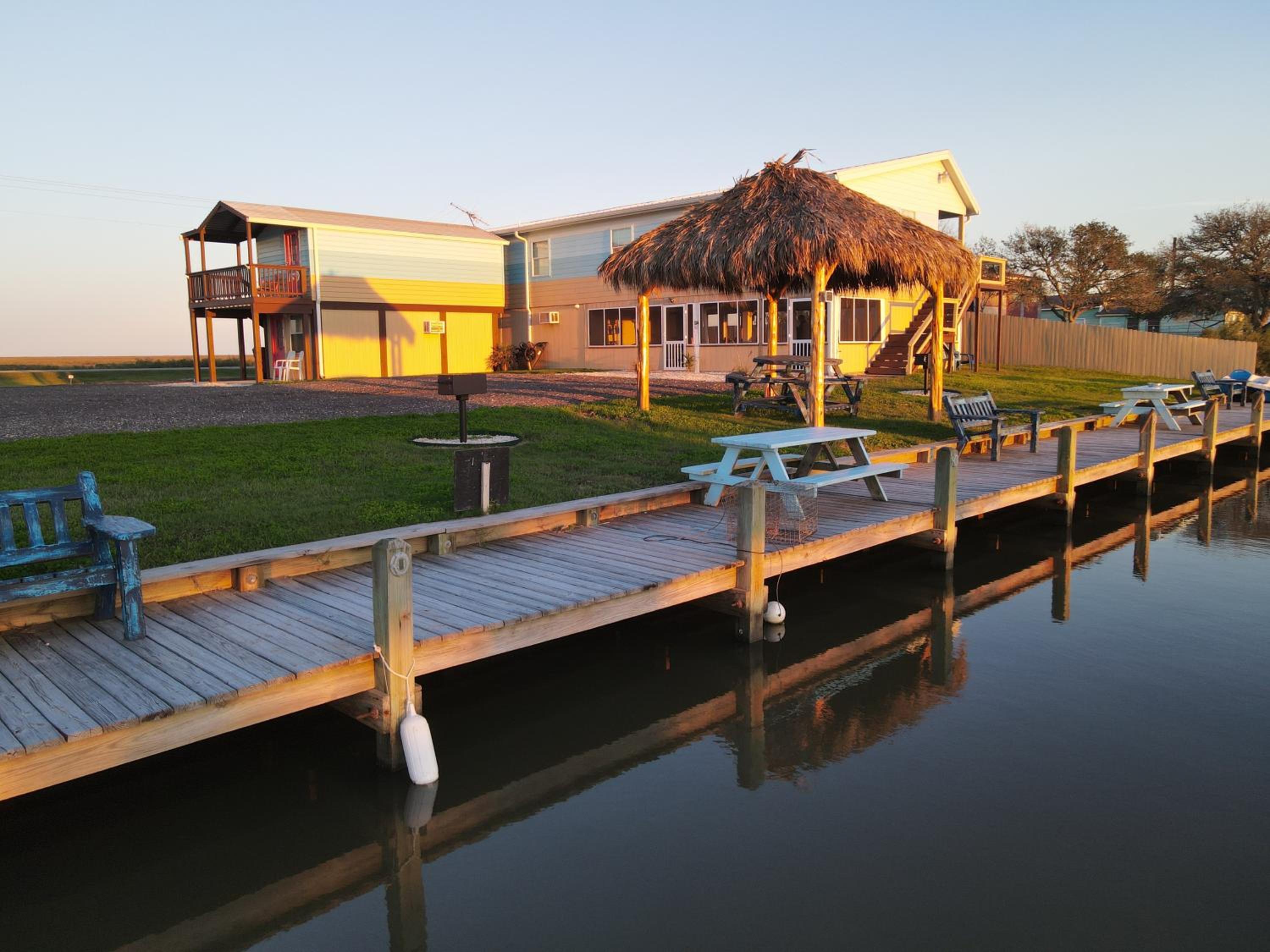 Fish Tail Inn