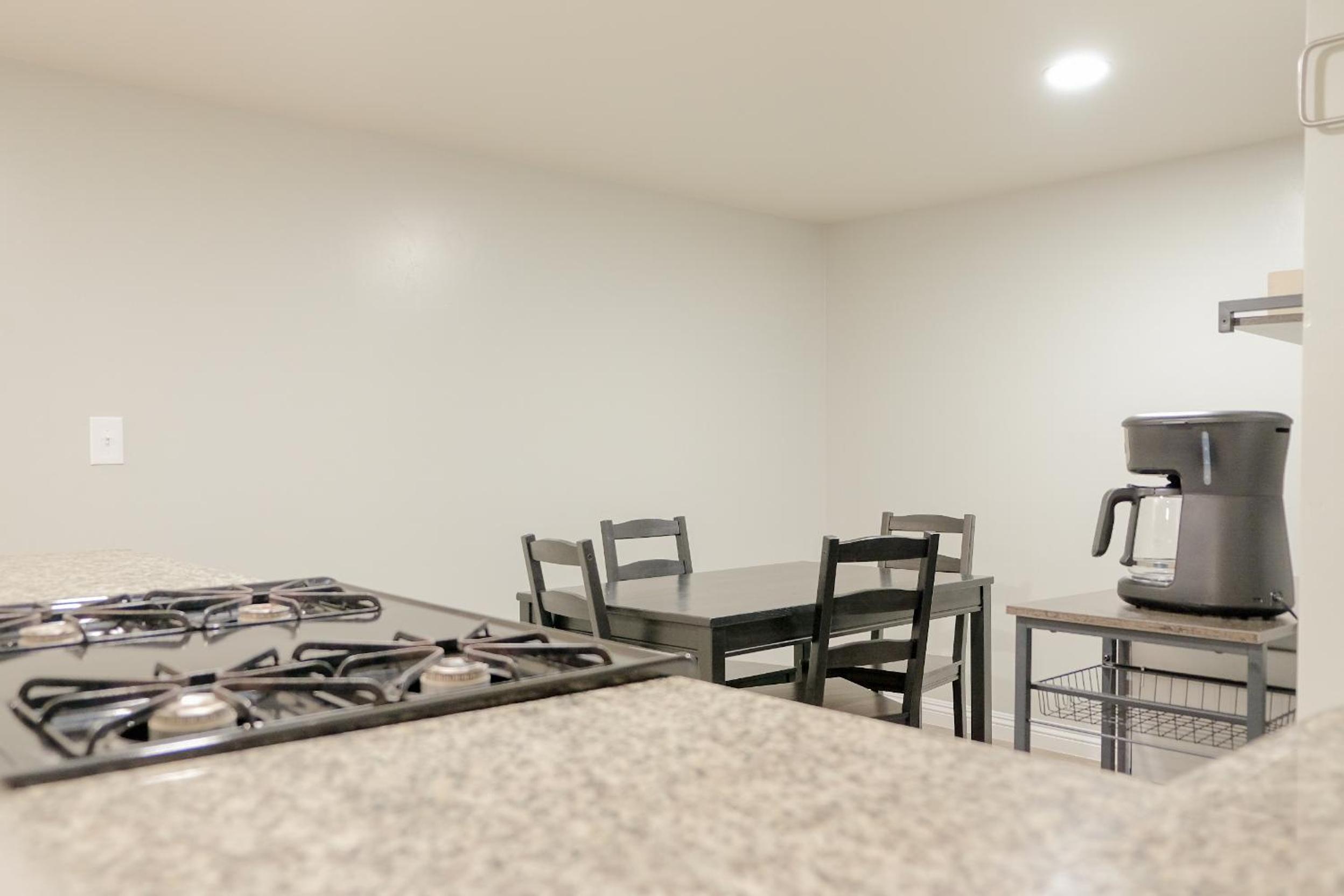 Sherwood Arms Motel - Property Image 32