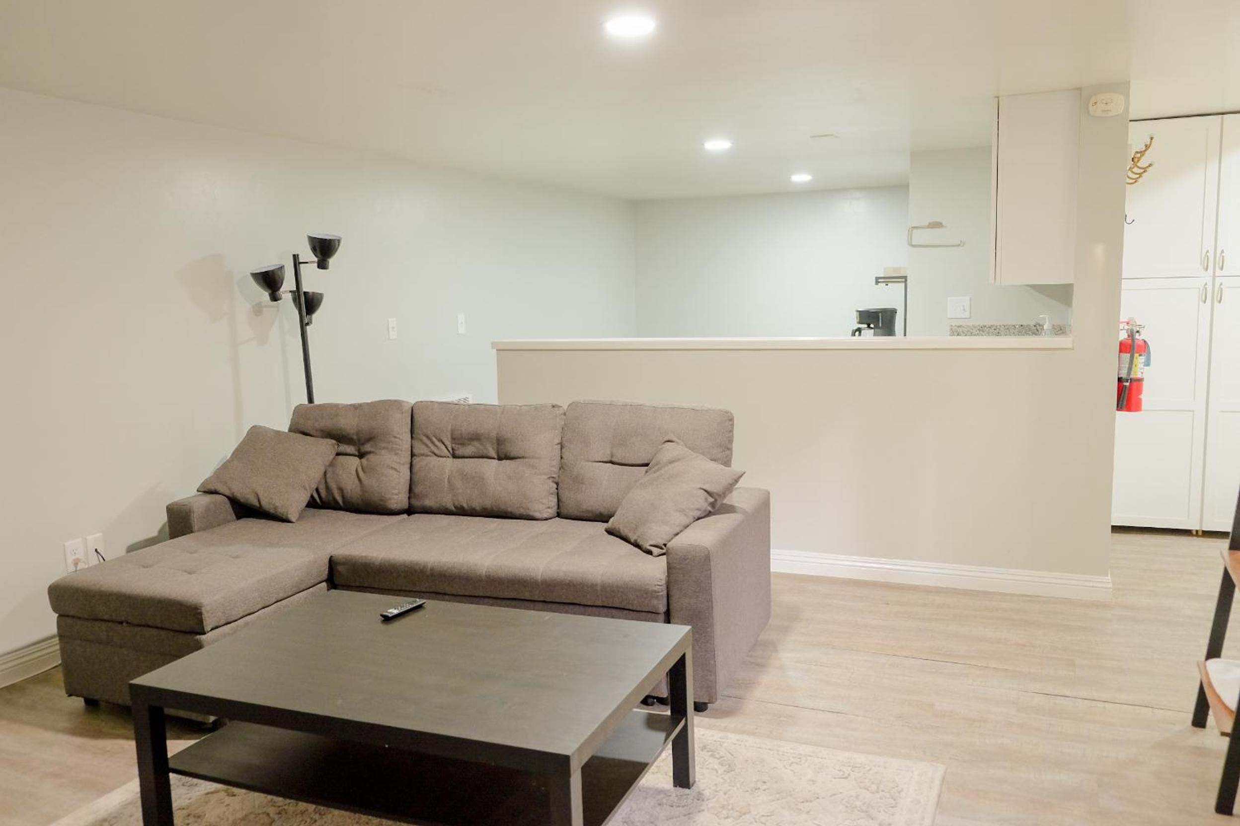 Sherwood Arms Motel - Property Image 35