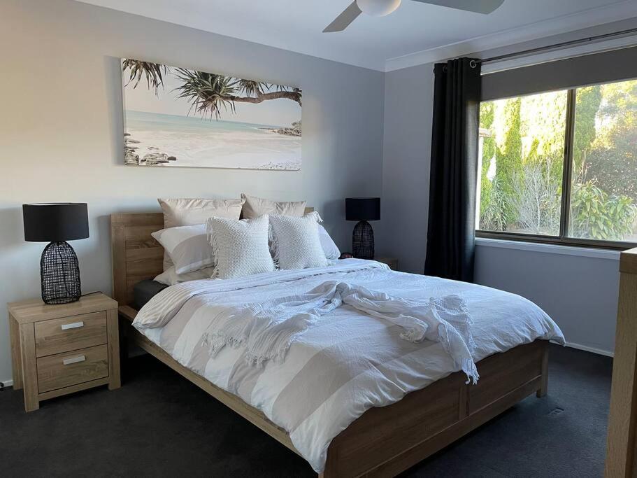 'Anchor Management' Recently Renovated 3BR / 2BTH