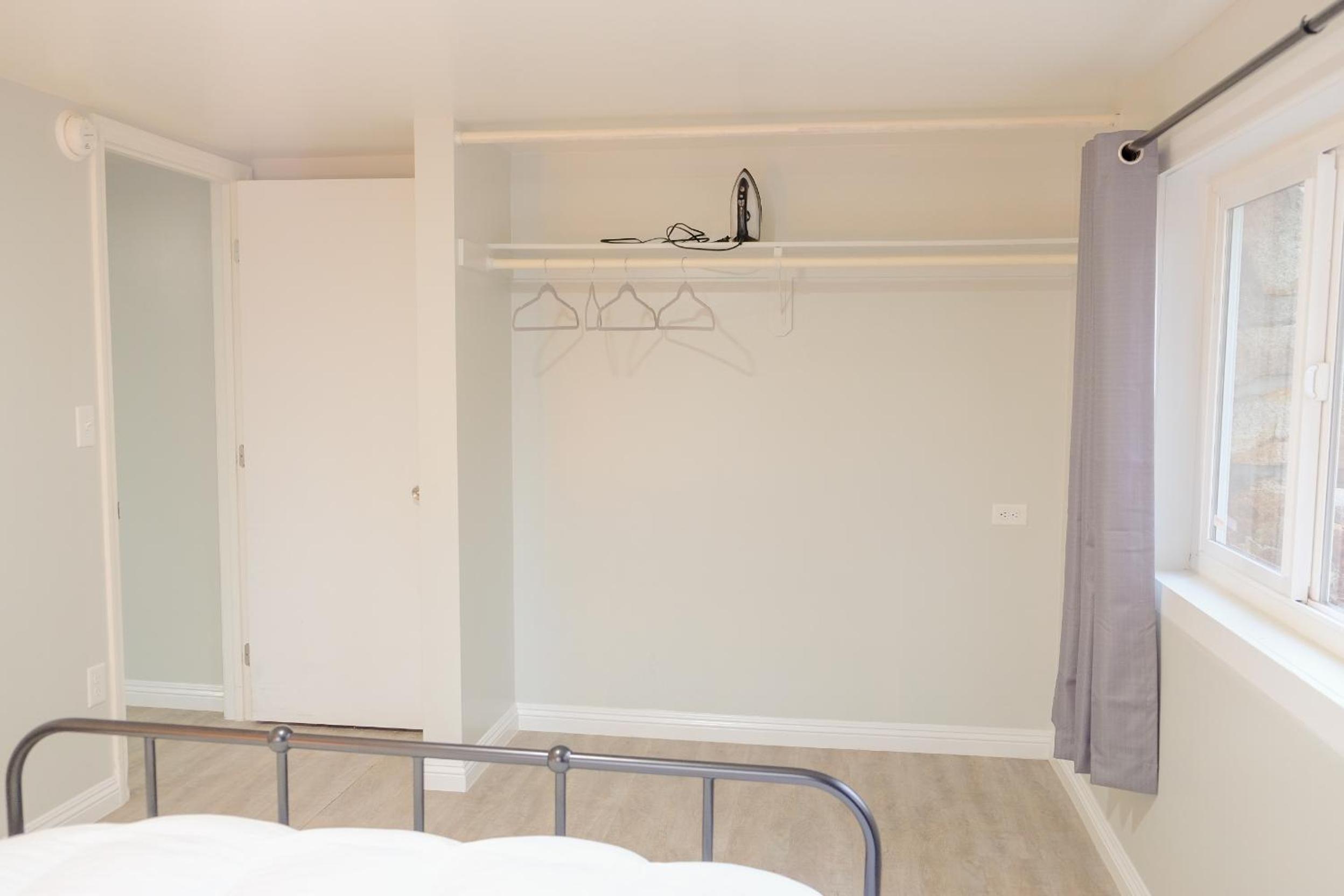 Sherwood Arms Motel - Property Image 109