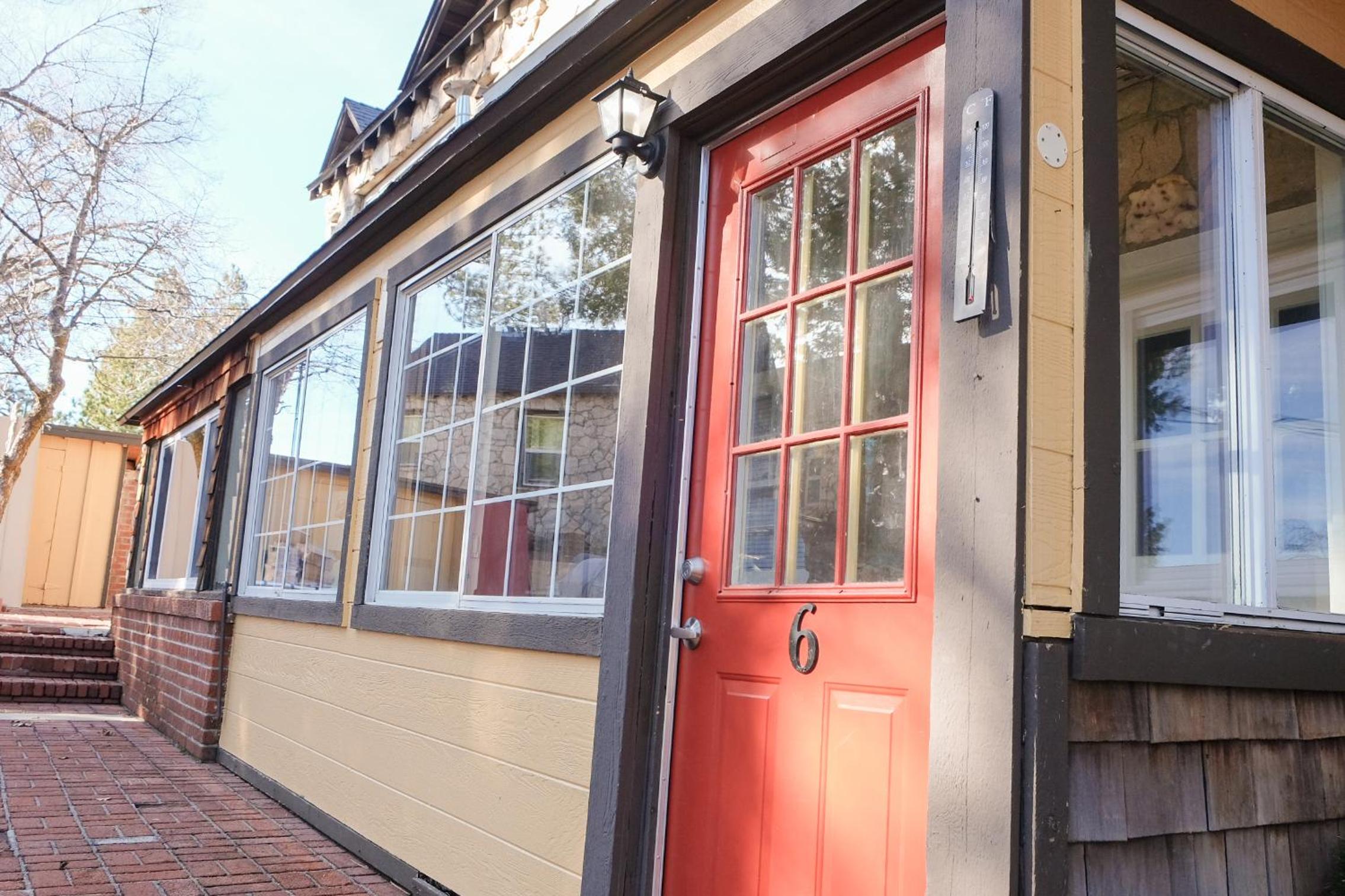 Sherwood Arms Motel - Property Image 123