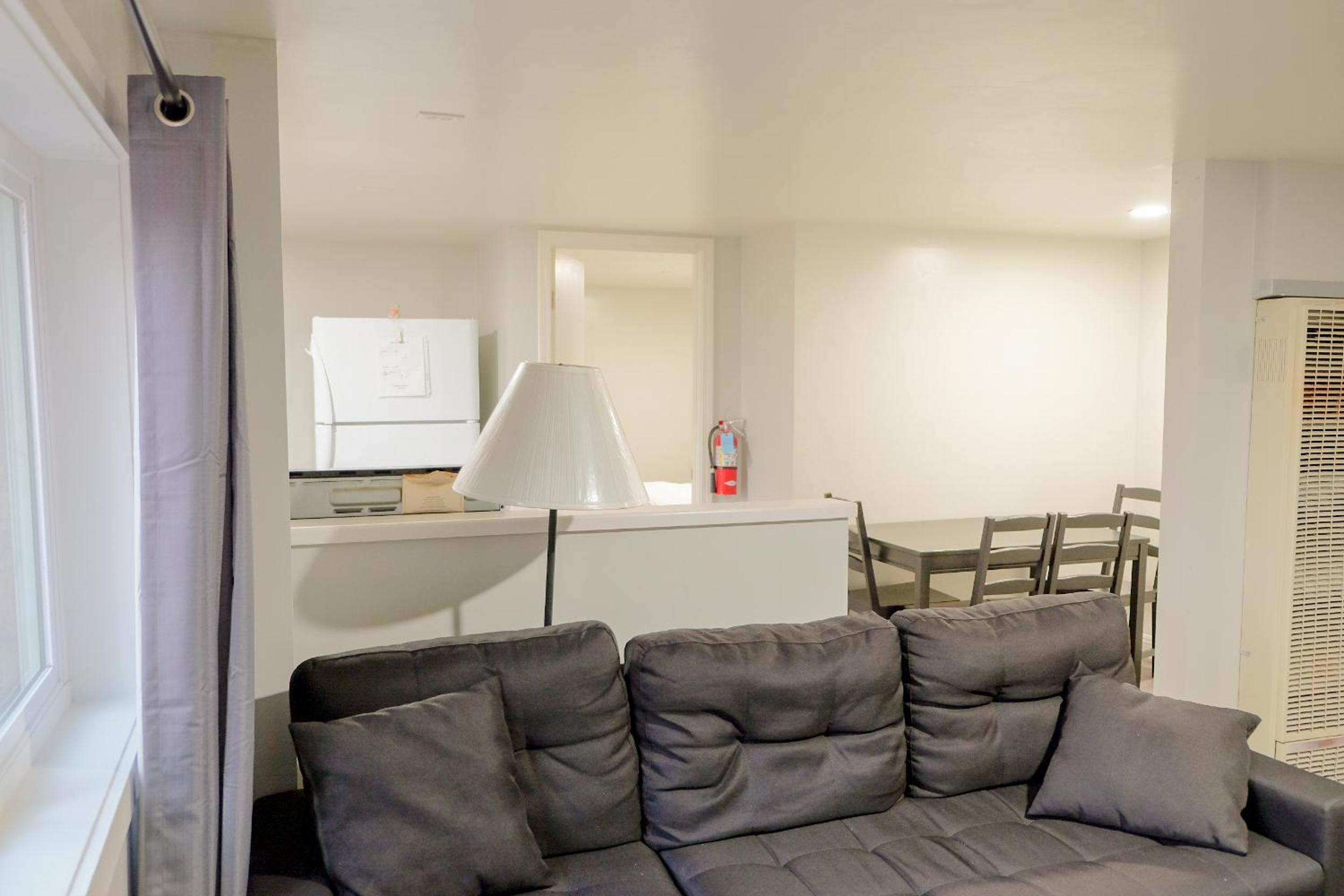 Sherwood Arms Motel - Property Image 121