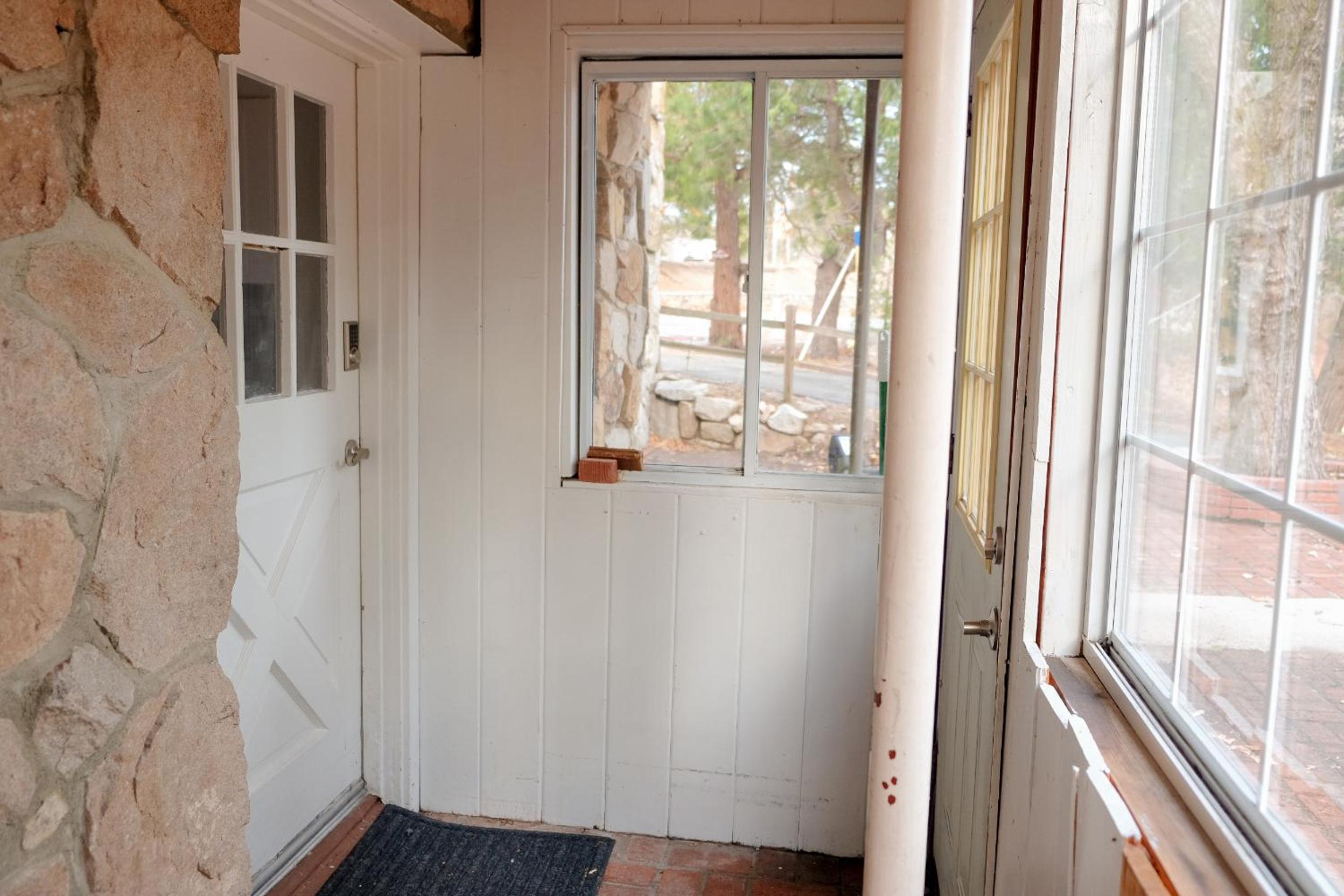 Sherwood Arms Motel - Property Image 125