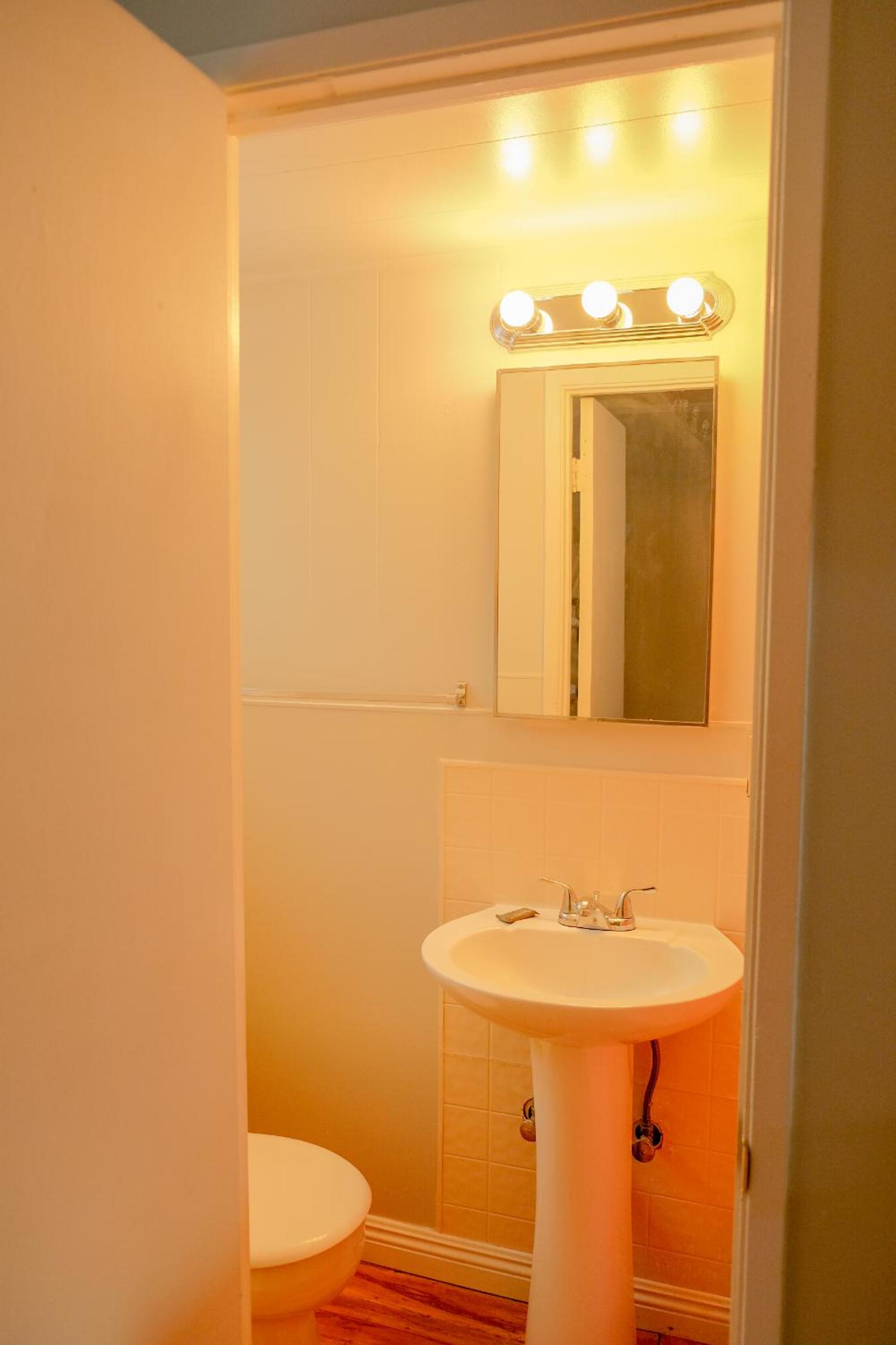 Sherwood Arms Motel - Property Image 63