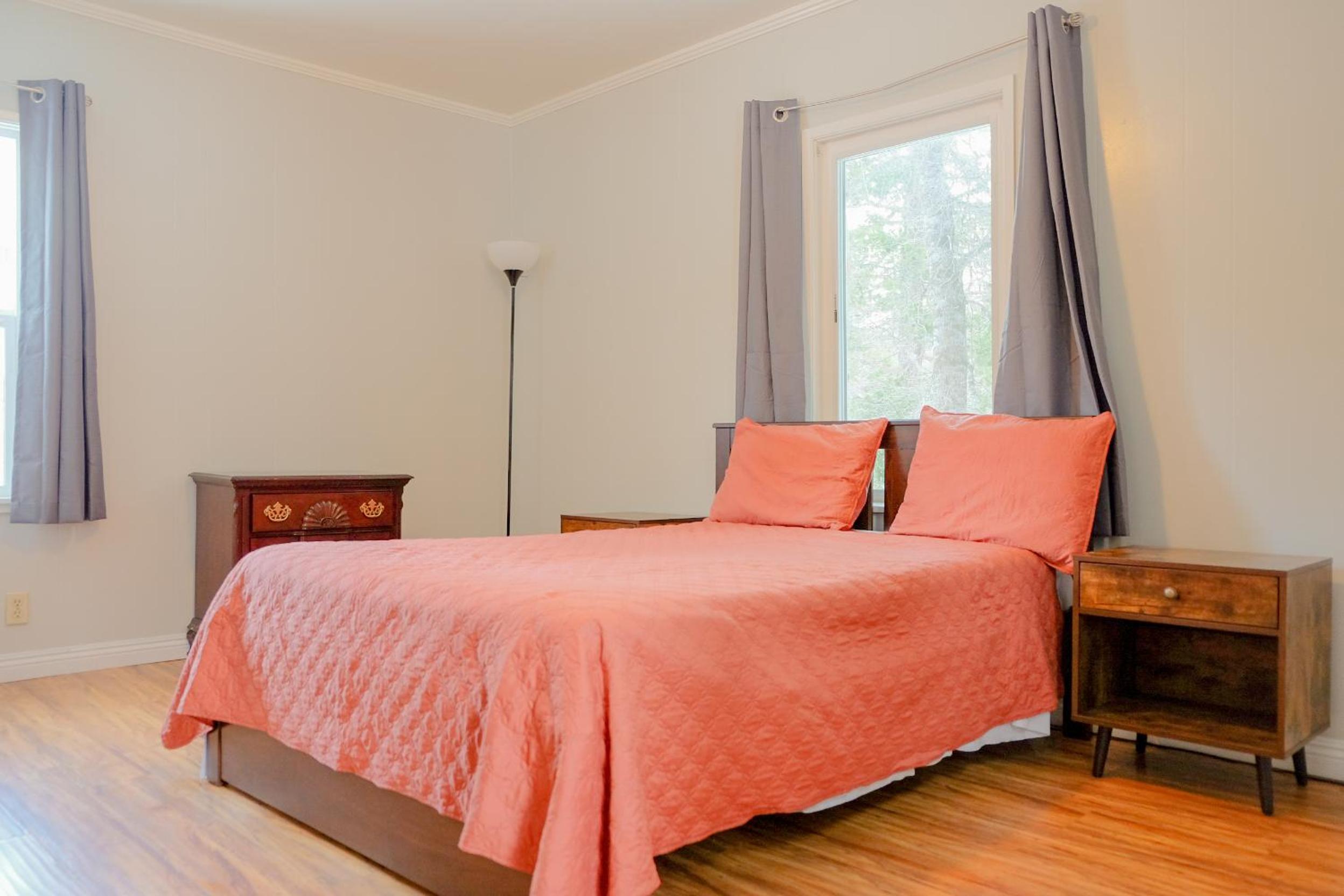 Sherwood Arms Motel - Property Image 58