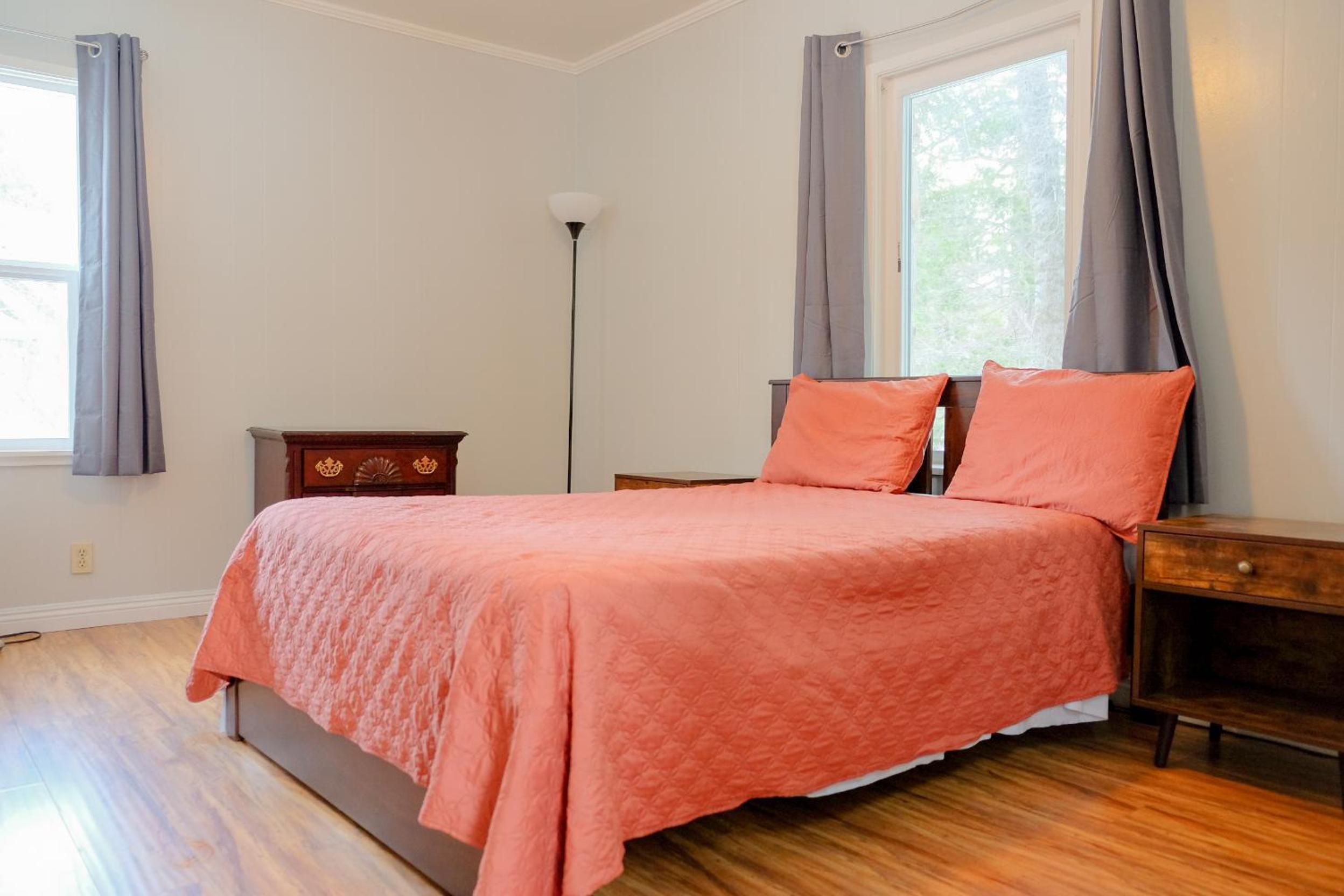 Sherwood Arms Motel - Property Image 57