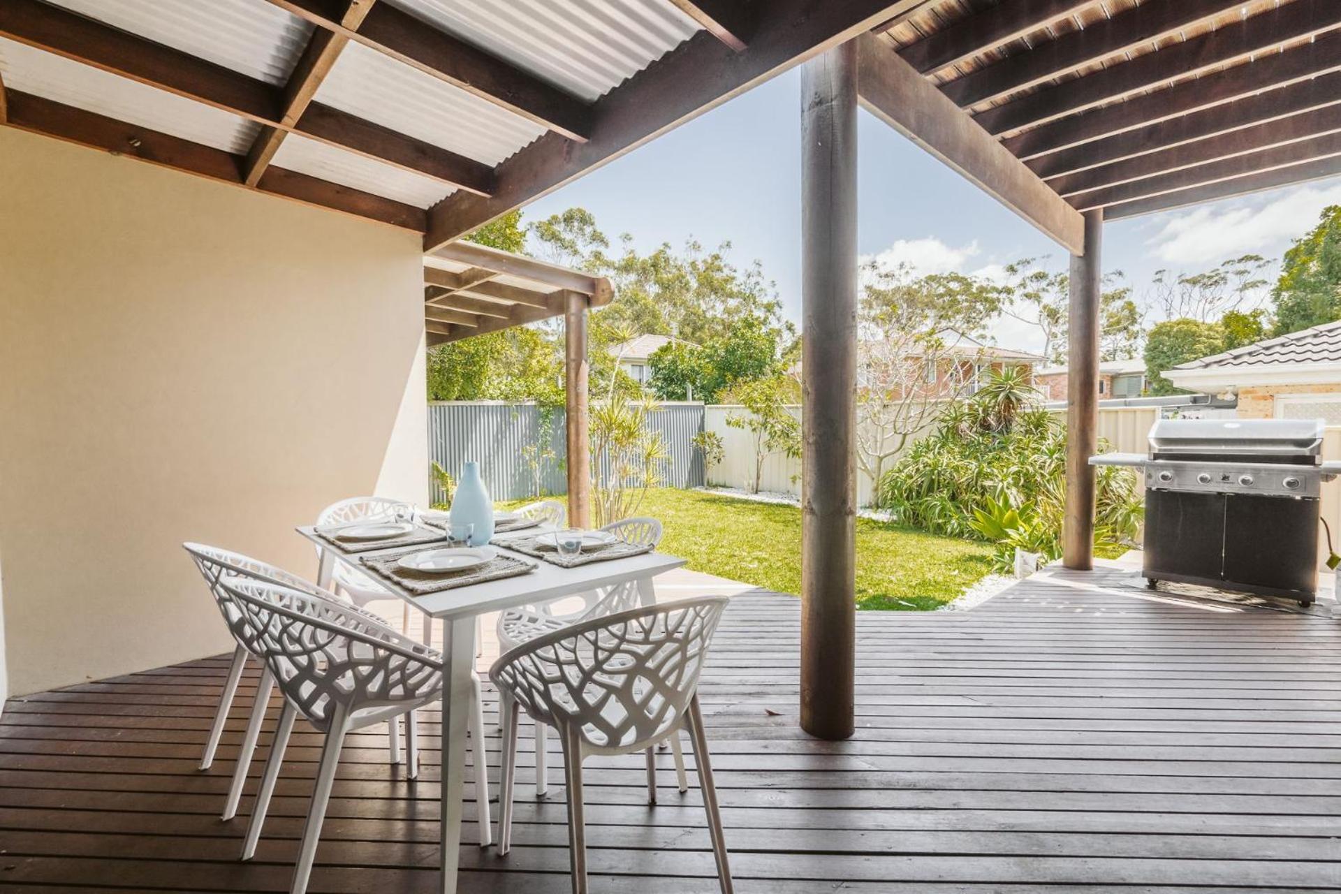 Oasis on the beach - large 6BR home w. ocean views
