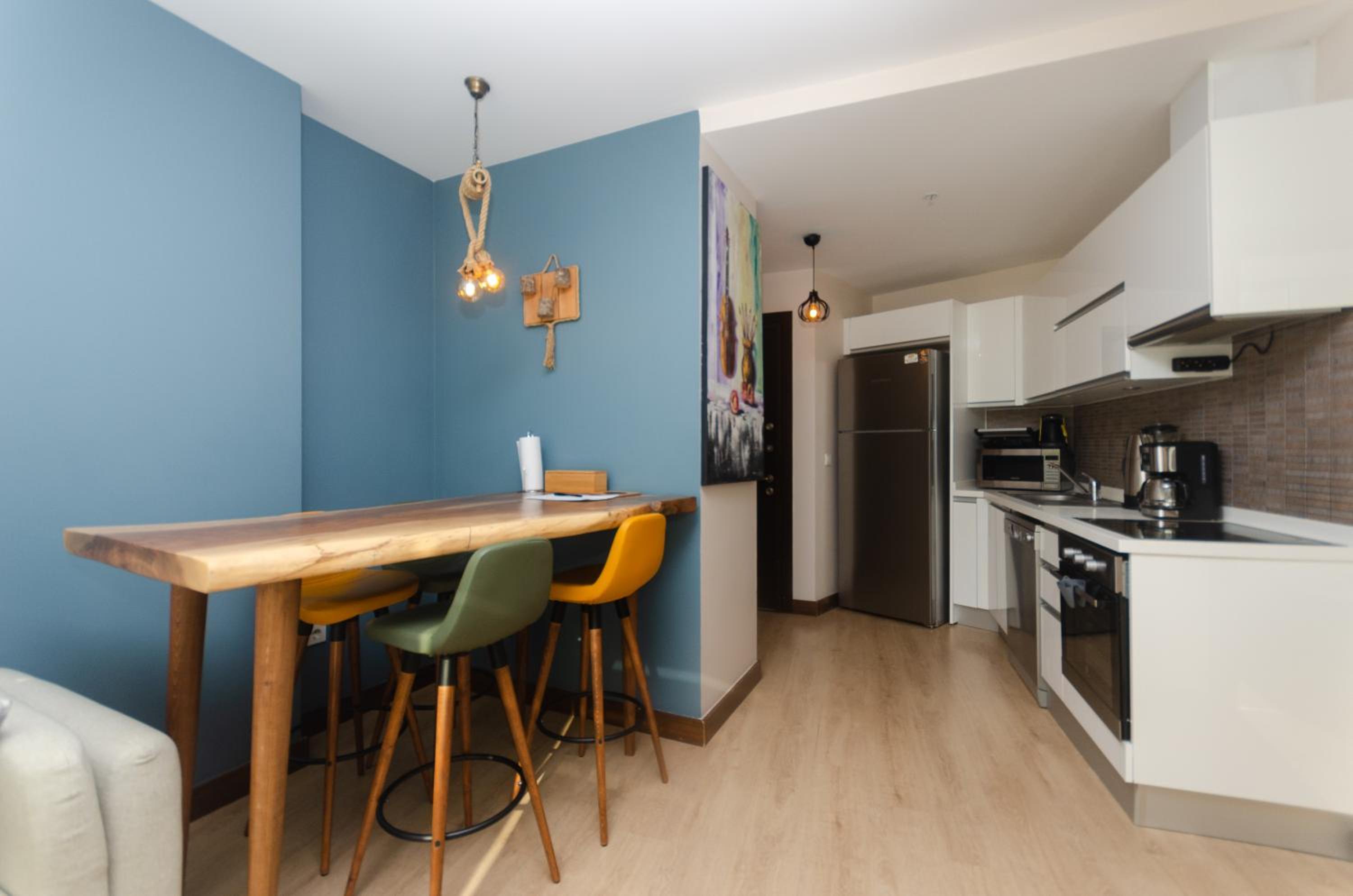 stylish flat-eagle eye for istanbul