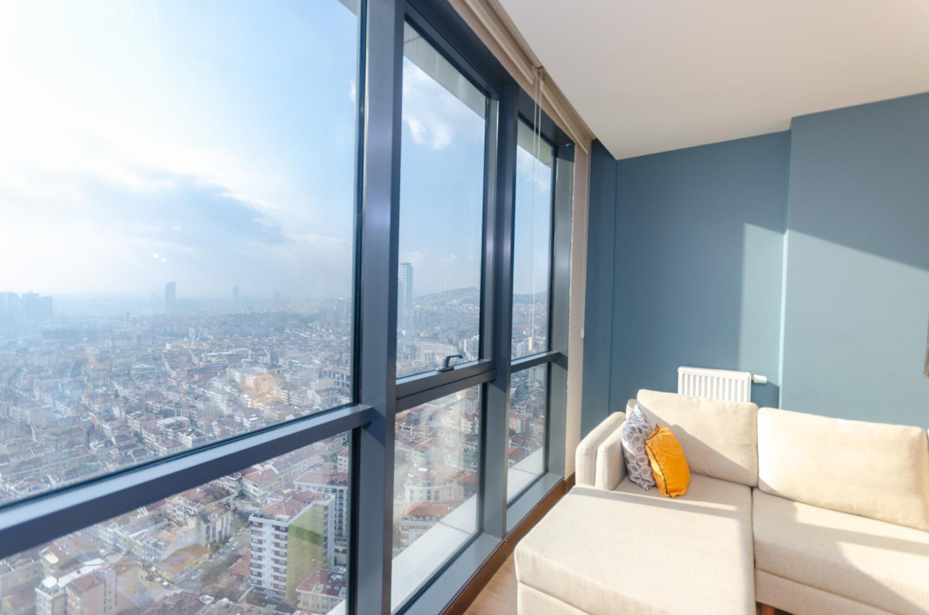 stylish flat-eagle eye for istanbul
