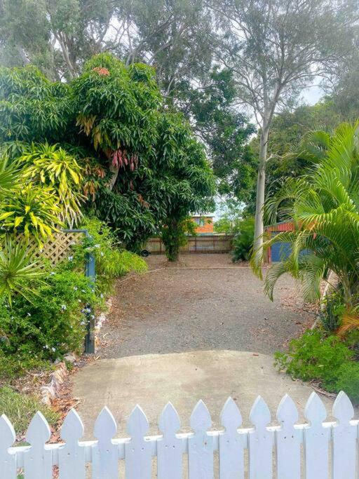 Original Pier Beach Retreat - Child Pet Friendly