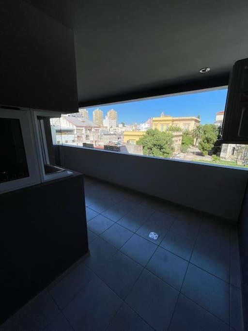 Amplio departamento céntrico balcon terraza asador