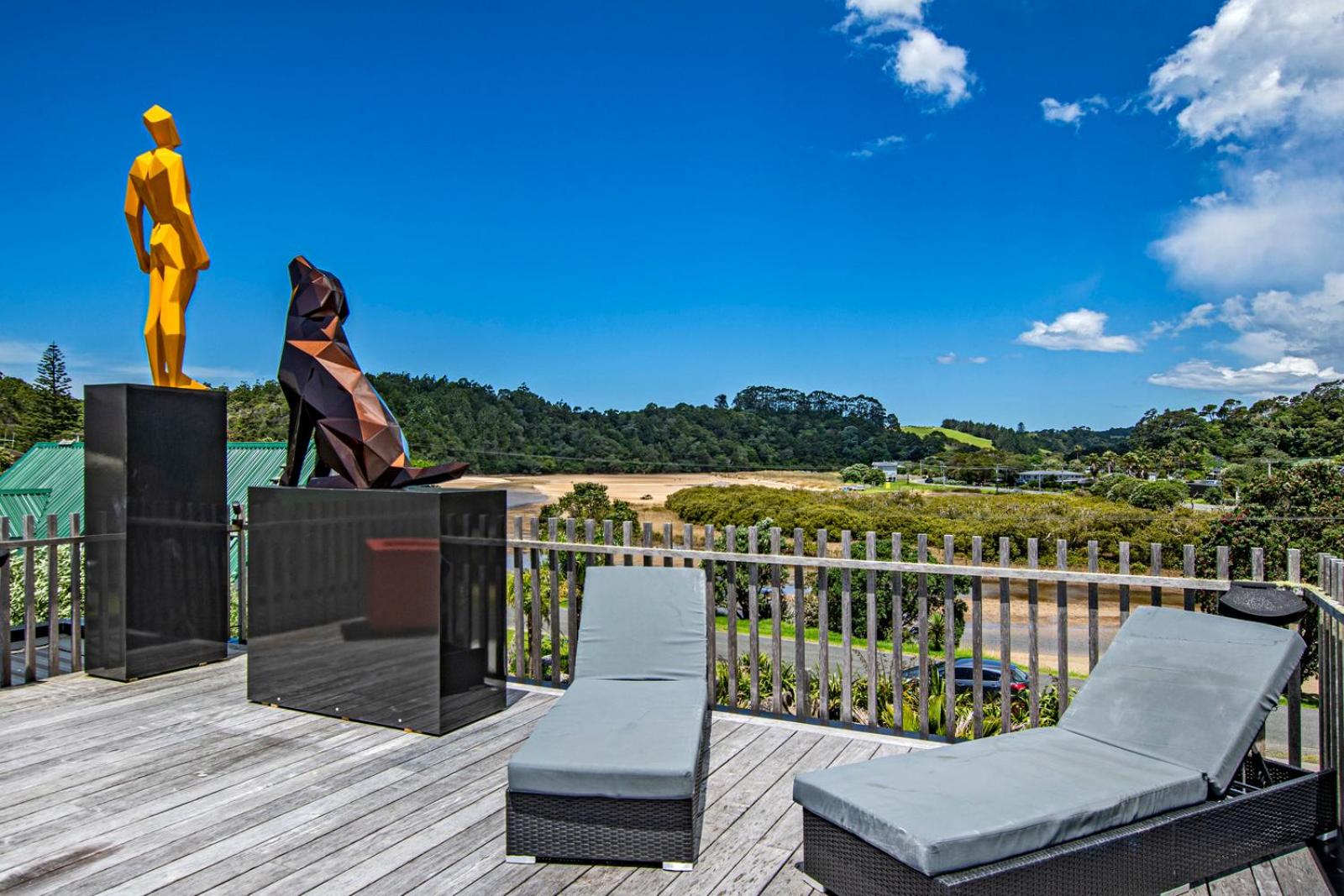 Matapouri Art Escape - Matapouri Holiday Home