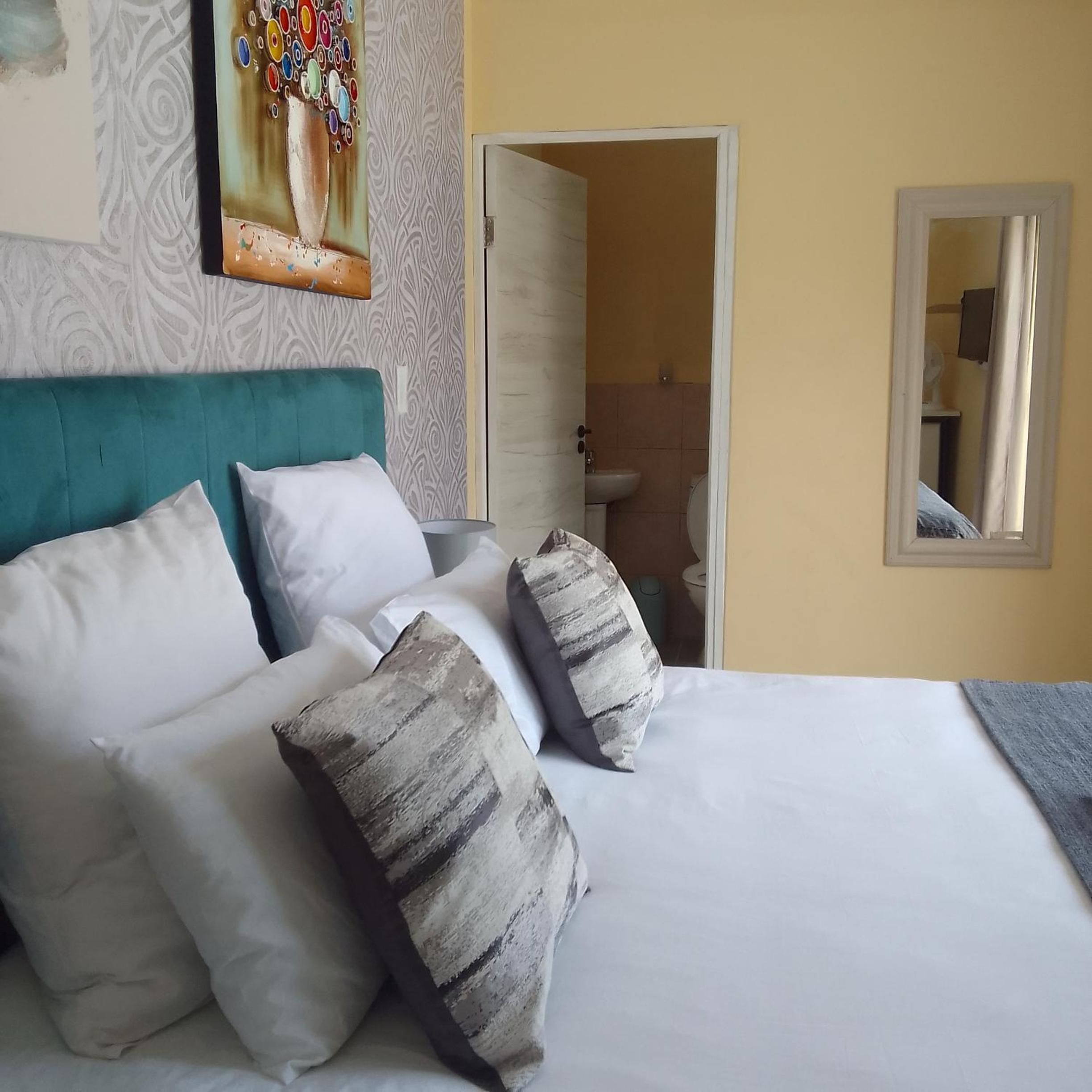 Naliya Guest house view 4