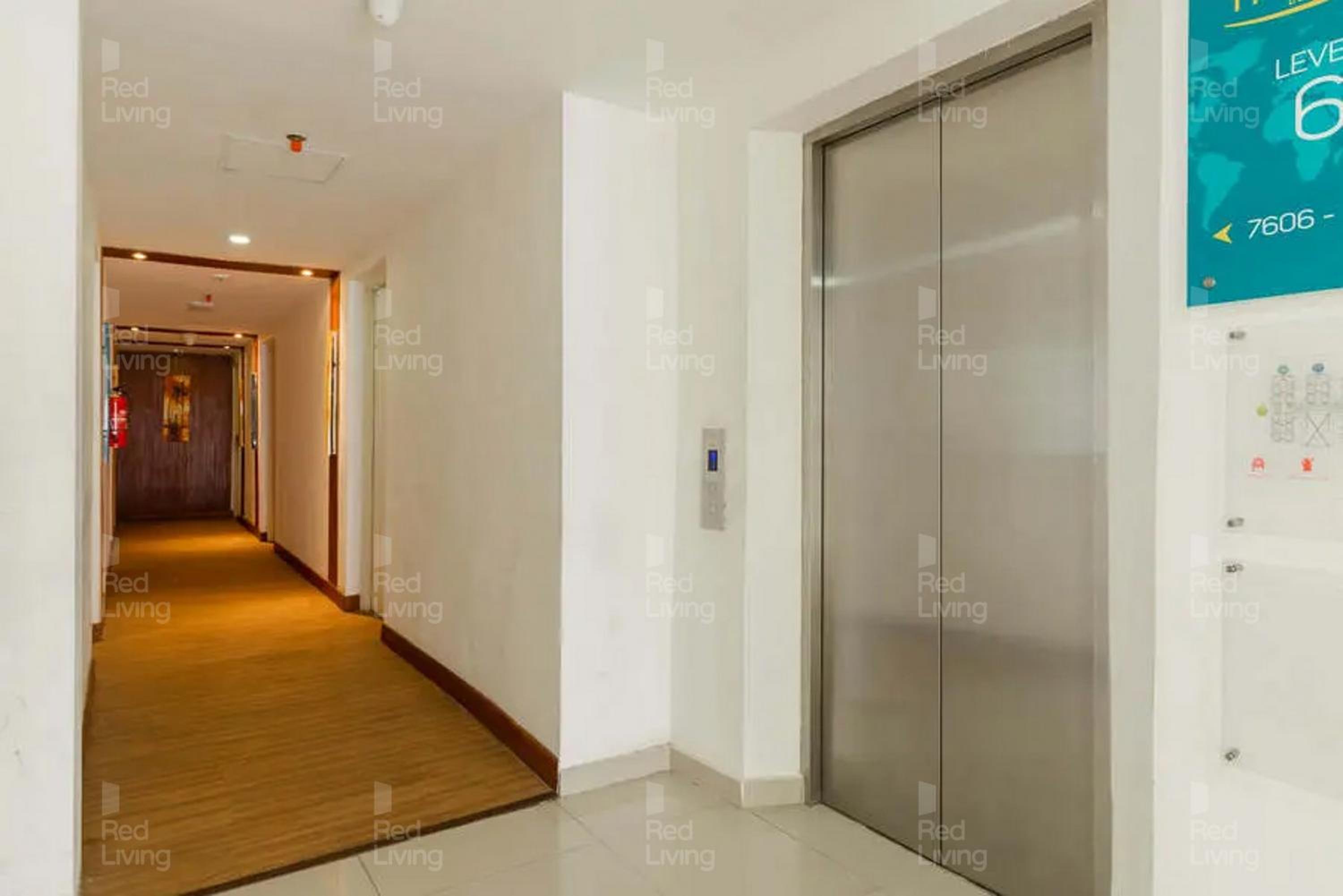 RedLiving Apartemen Aeropolis - Ivan Tower AR2 view 5