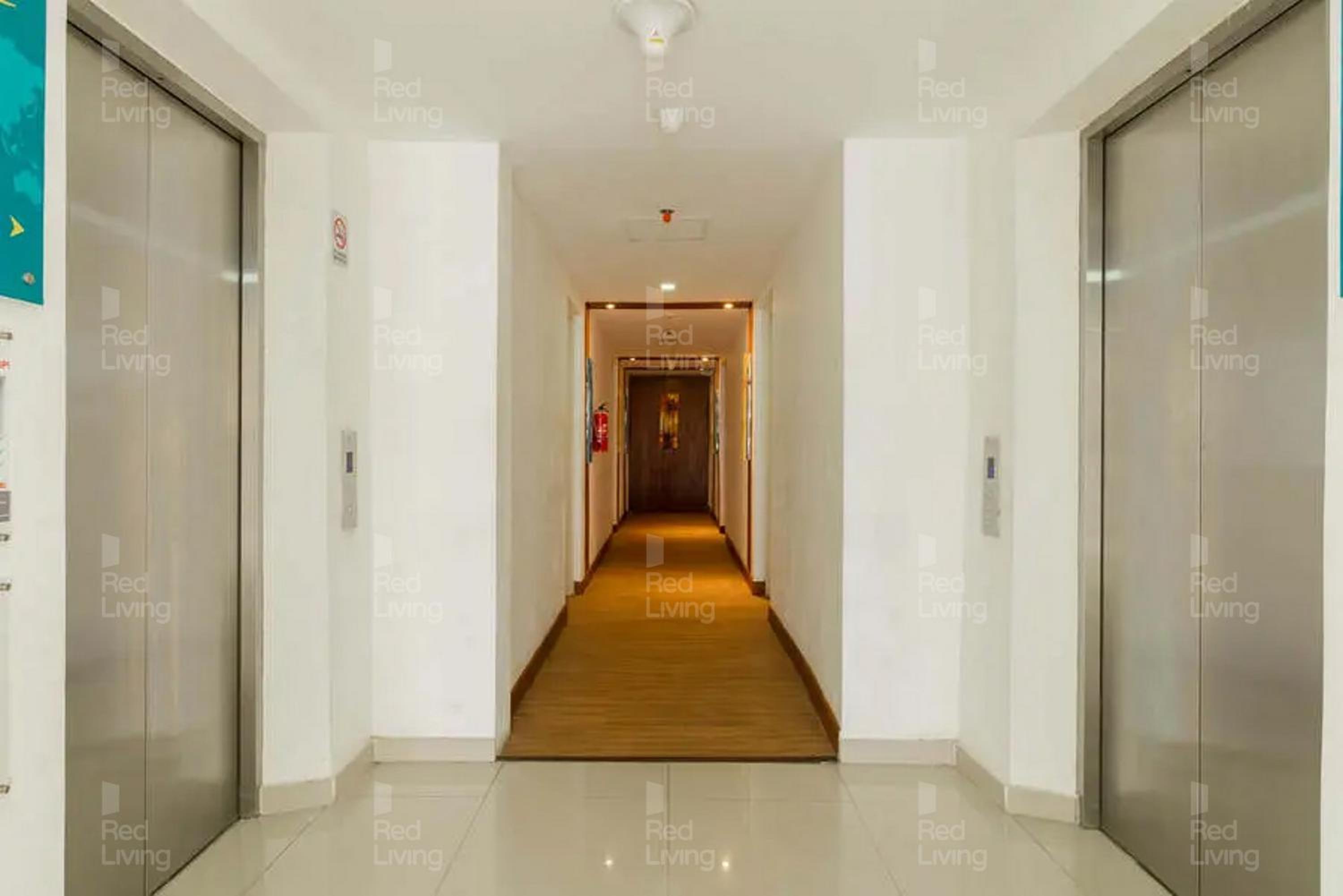 RedLiving Apartemen Aeropolis - Ivan Tower AR2 view 4