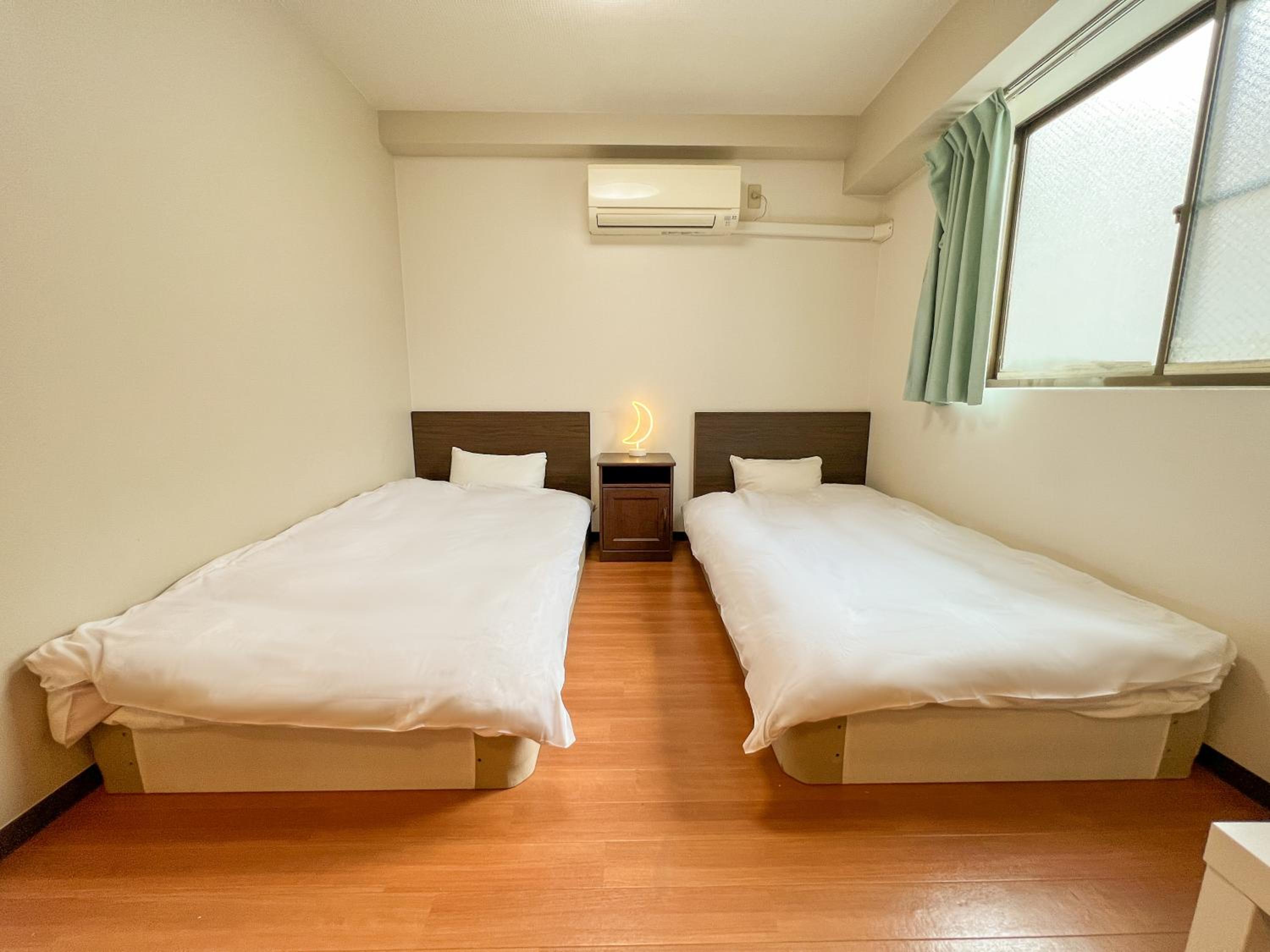 REIWA HOUSE